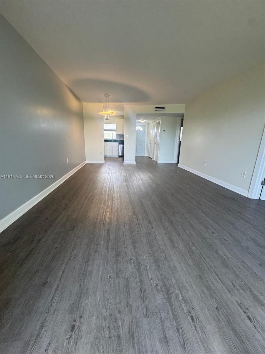 Sunrise Lakes 47 Condo