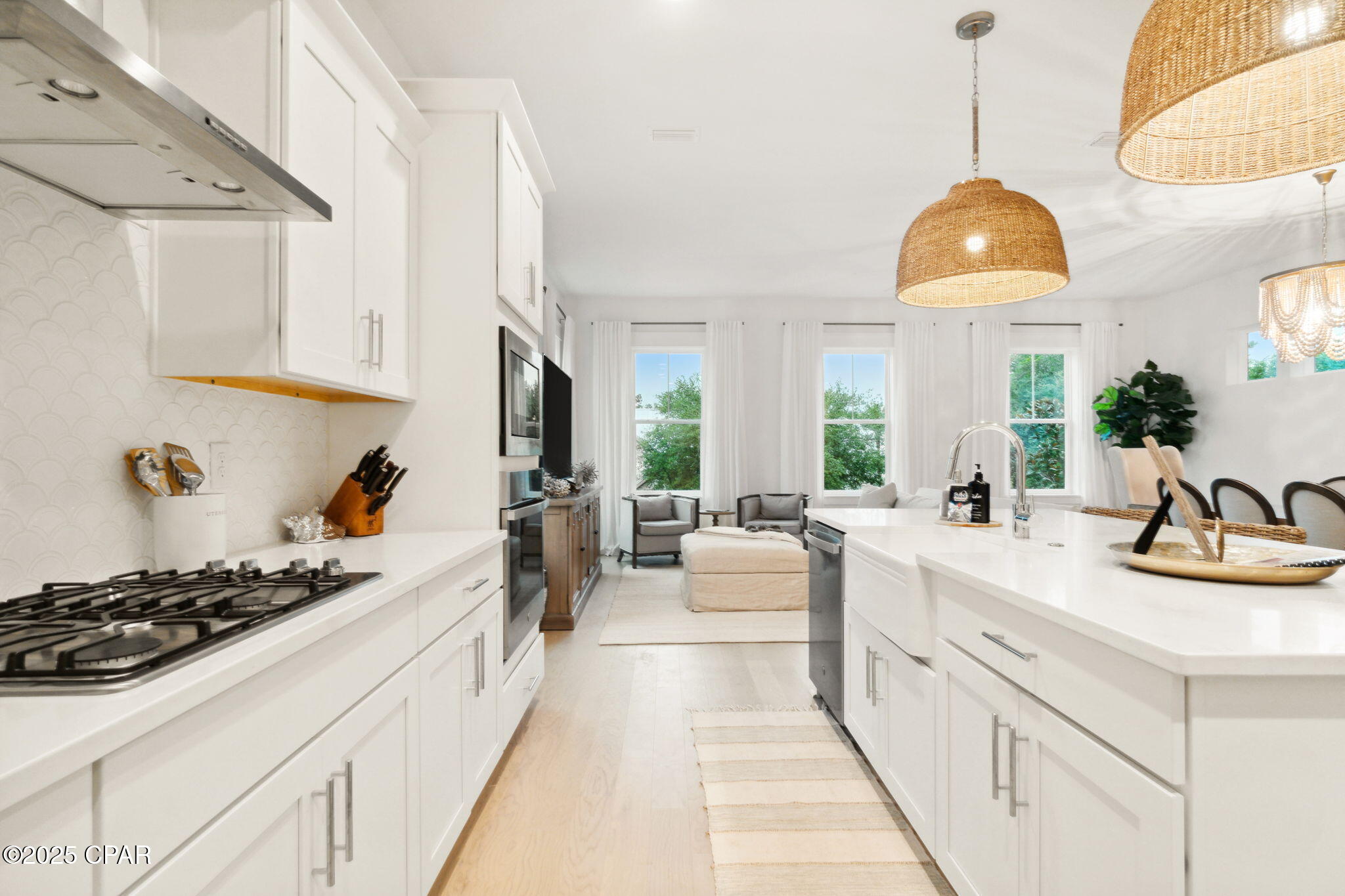 Image 10 For 7 Grande Pointe Drive