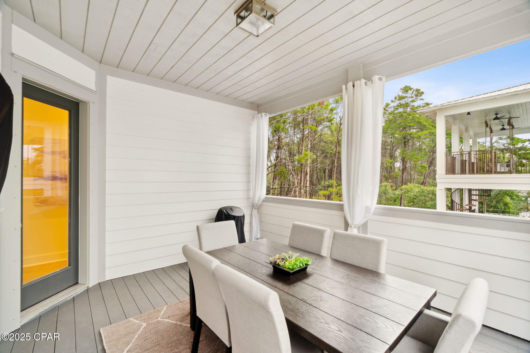 Image 14 For 7 Grande Pointe Drive