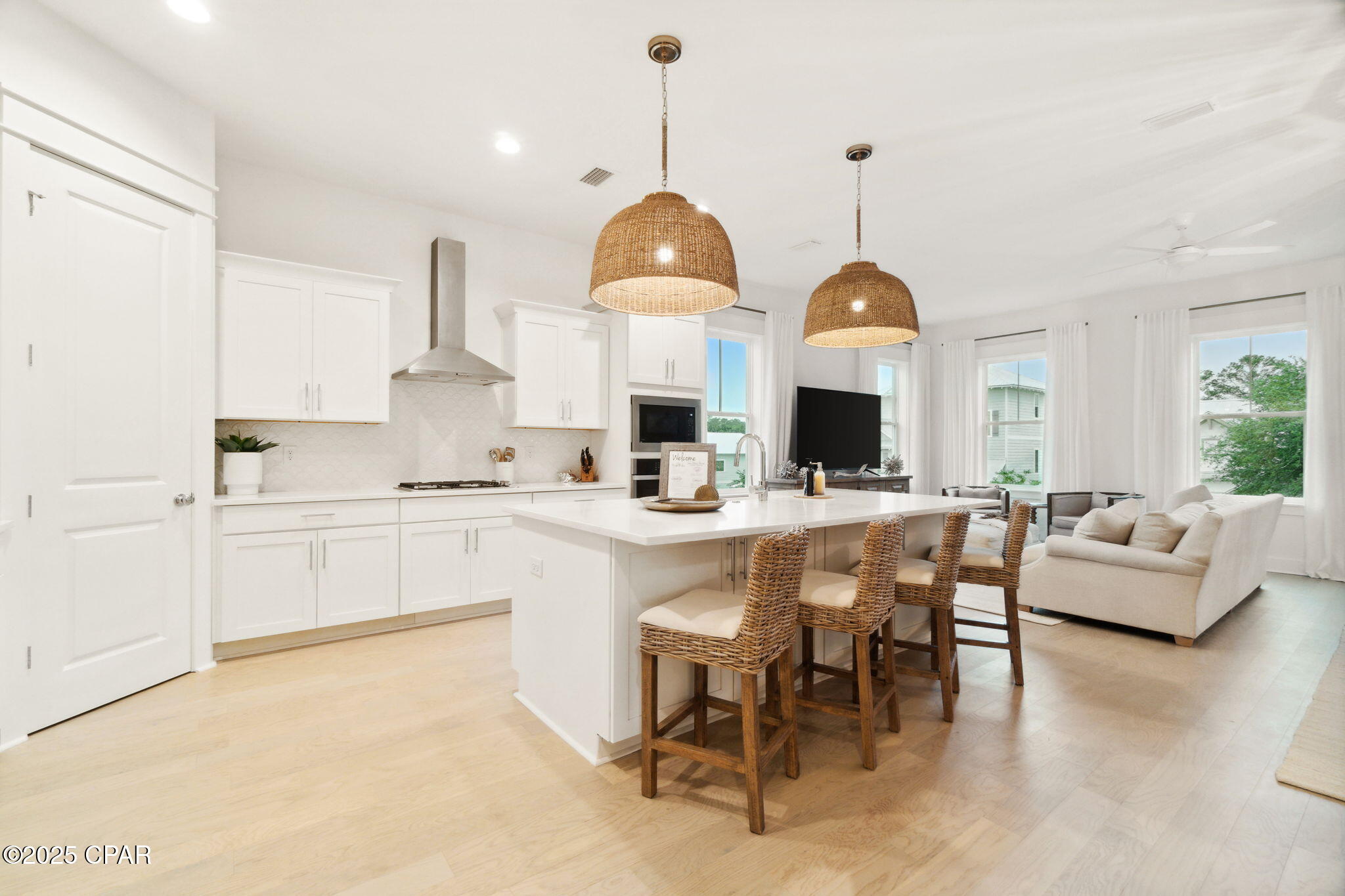 Image 5 For 7 Grande Pointe Drive