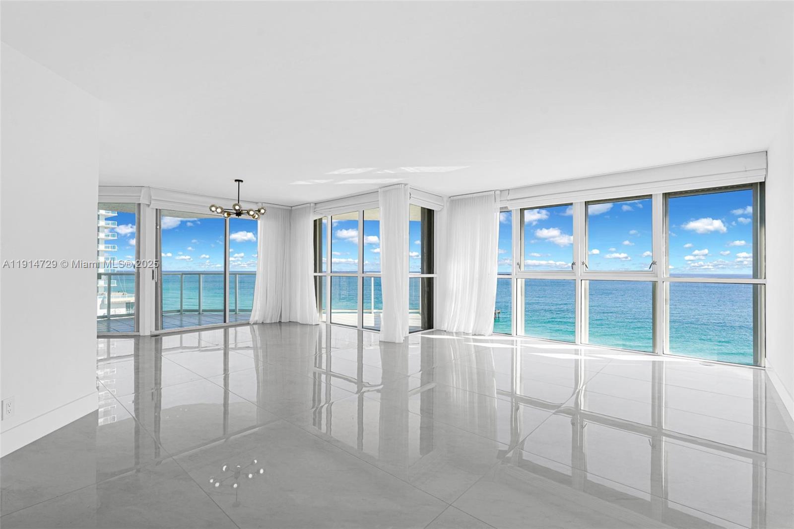 Apartamento en Venta en Sunny Isles Beach, FL