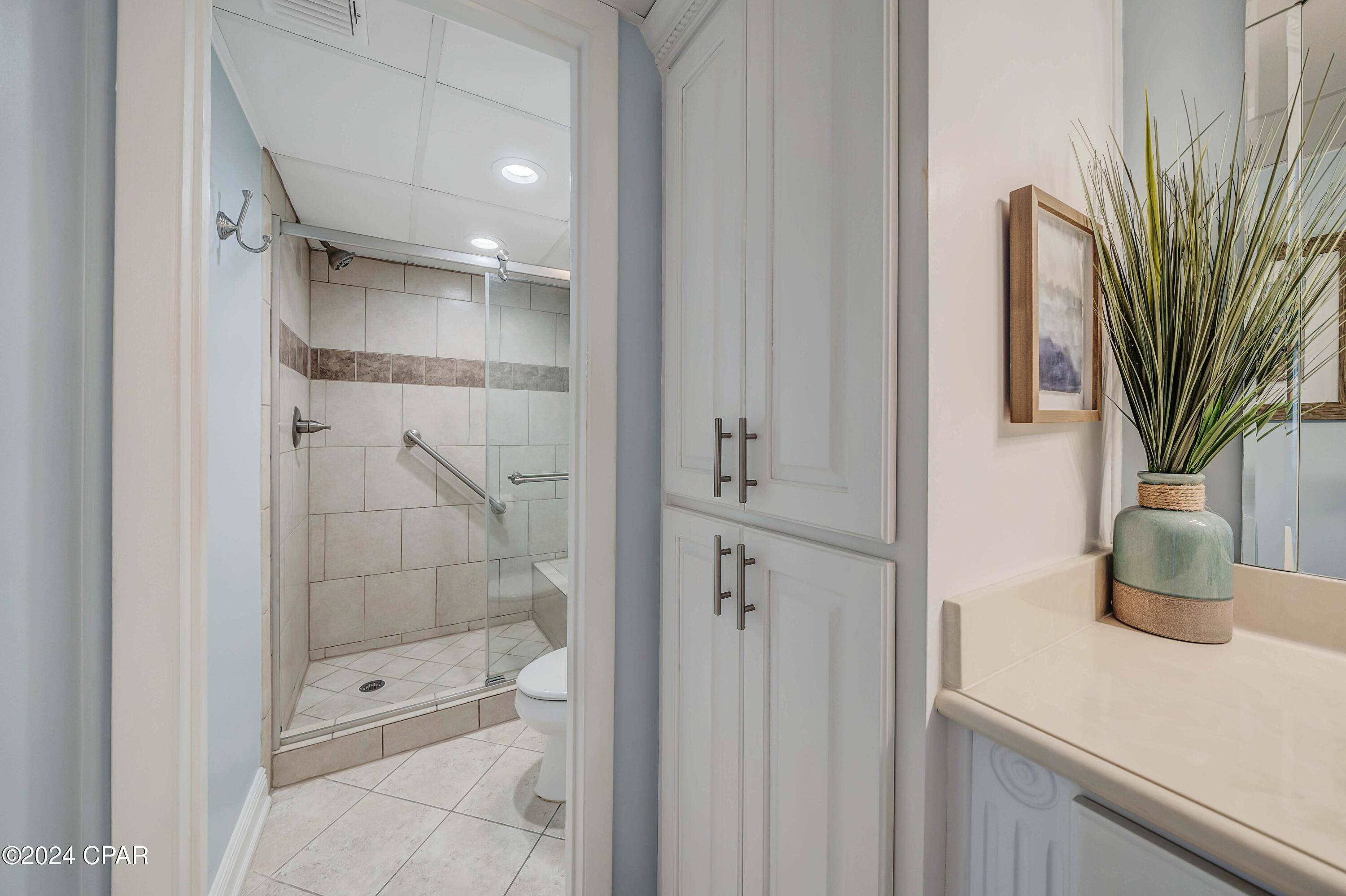 Image 29 For 6201 Thomas Drive 302