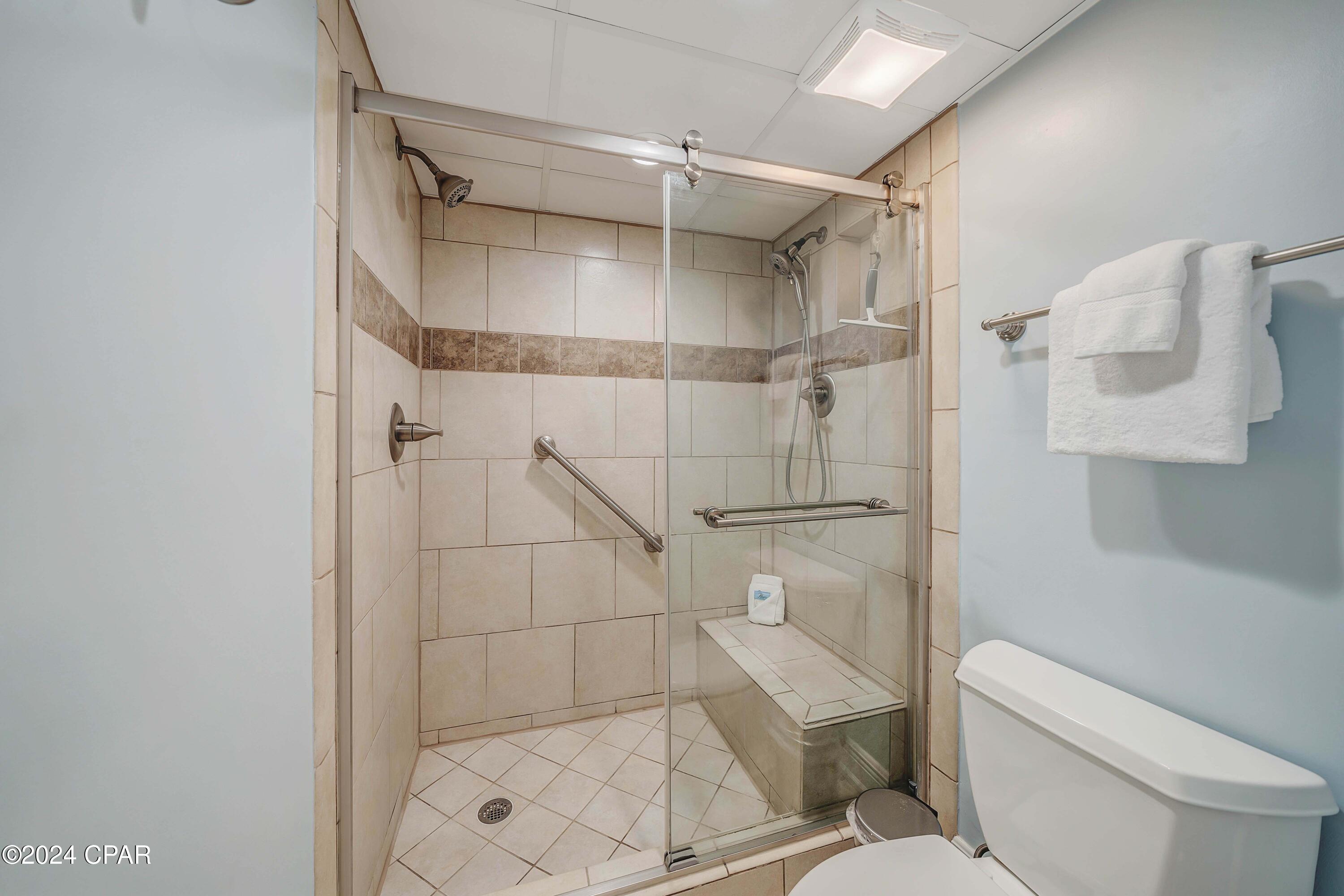 Image 30 For 6201 Thomas Drive 302