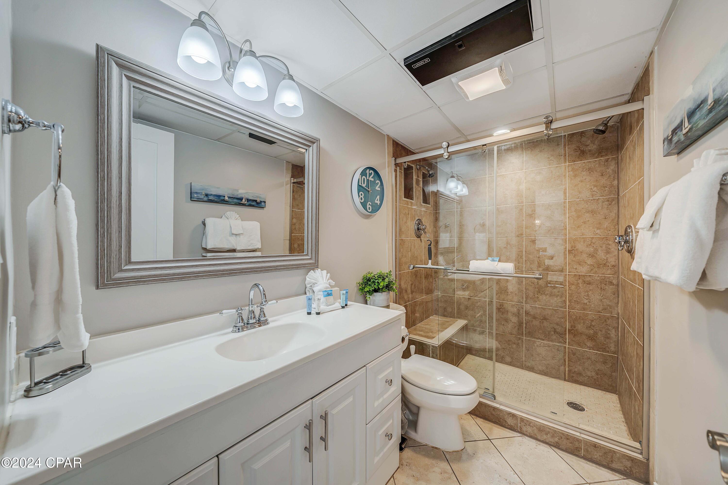 Image 32 For 6201 Thomas Drive 302