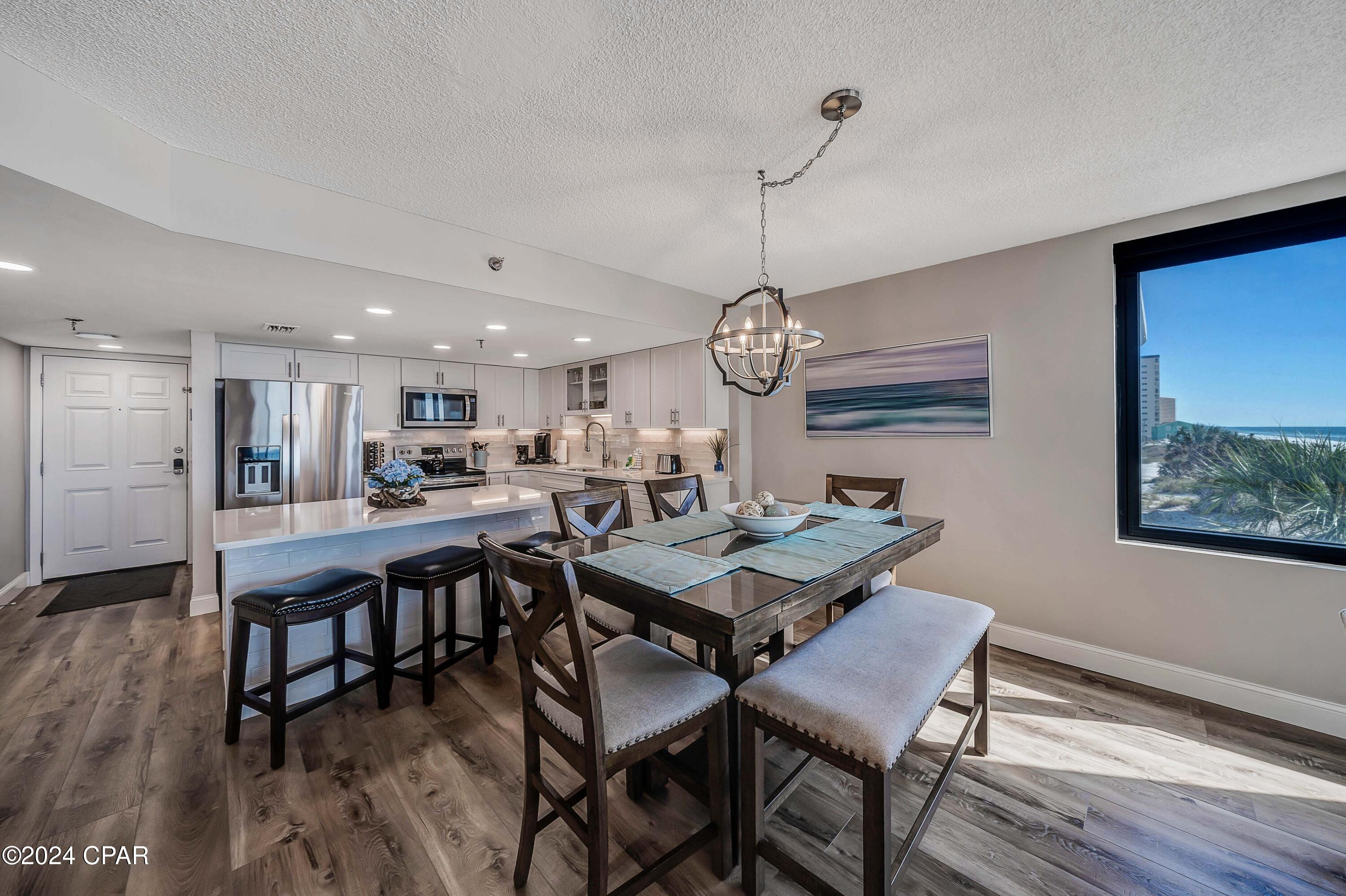 Image 5 For 6201 Thomas Drive 302