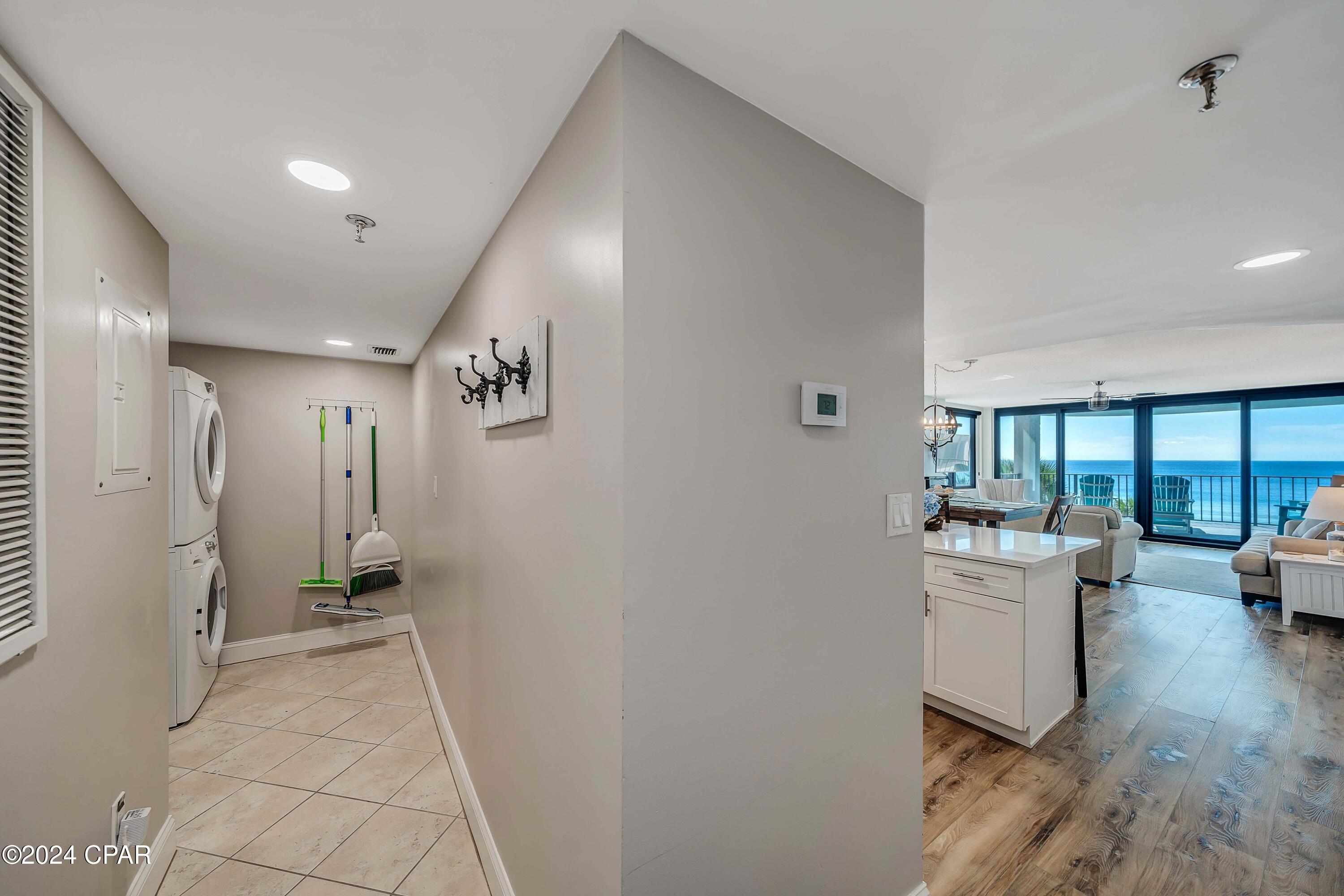 Image 6 For 6201 Thomas Drive 302