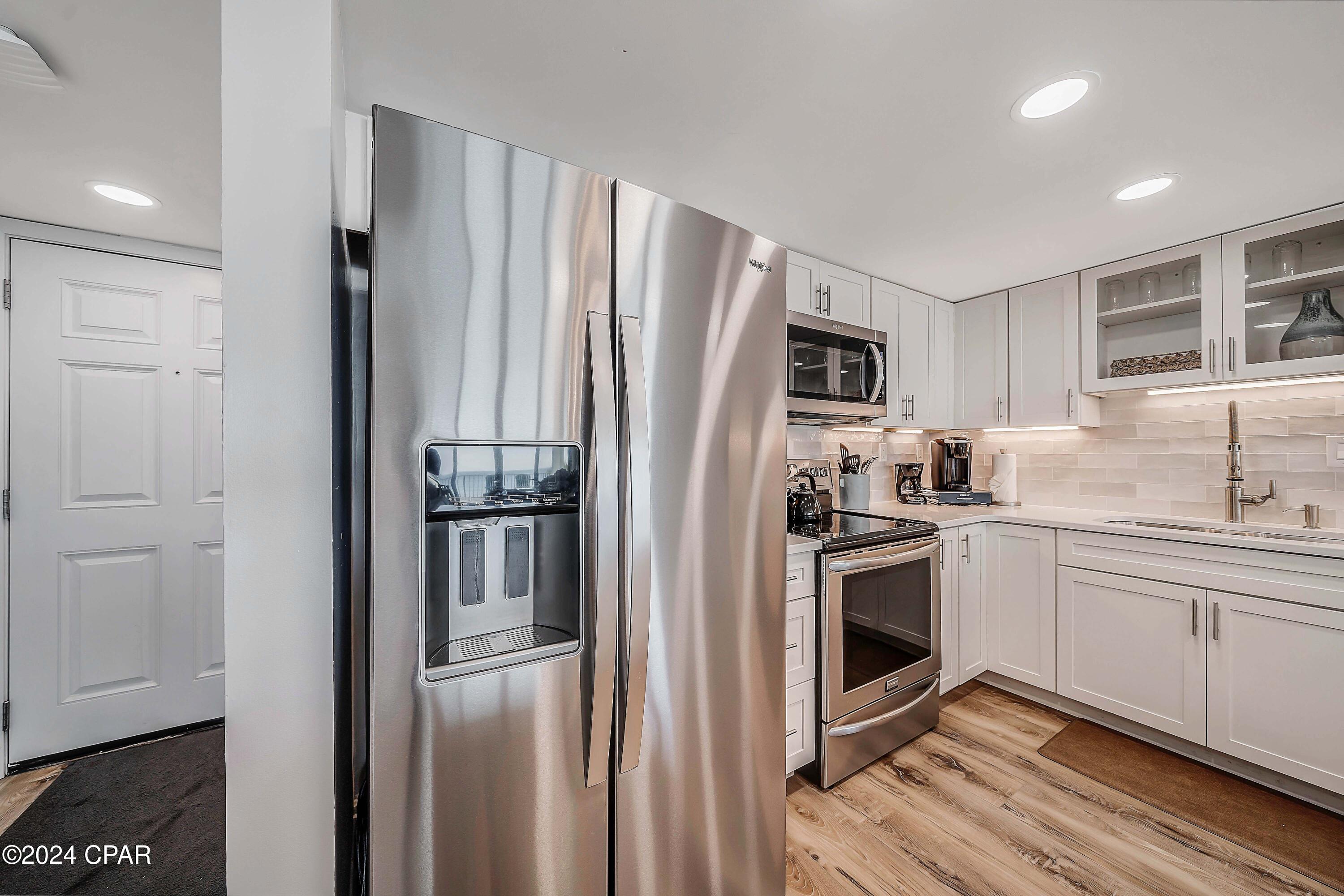 Image 9 For 6201 Thomas Drive 302