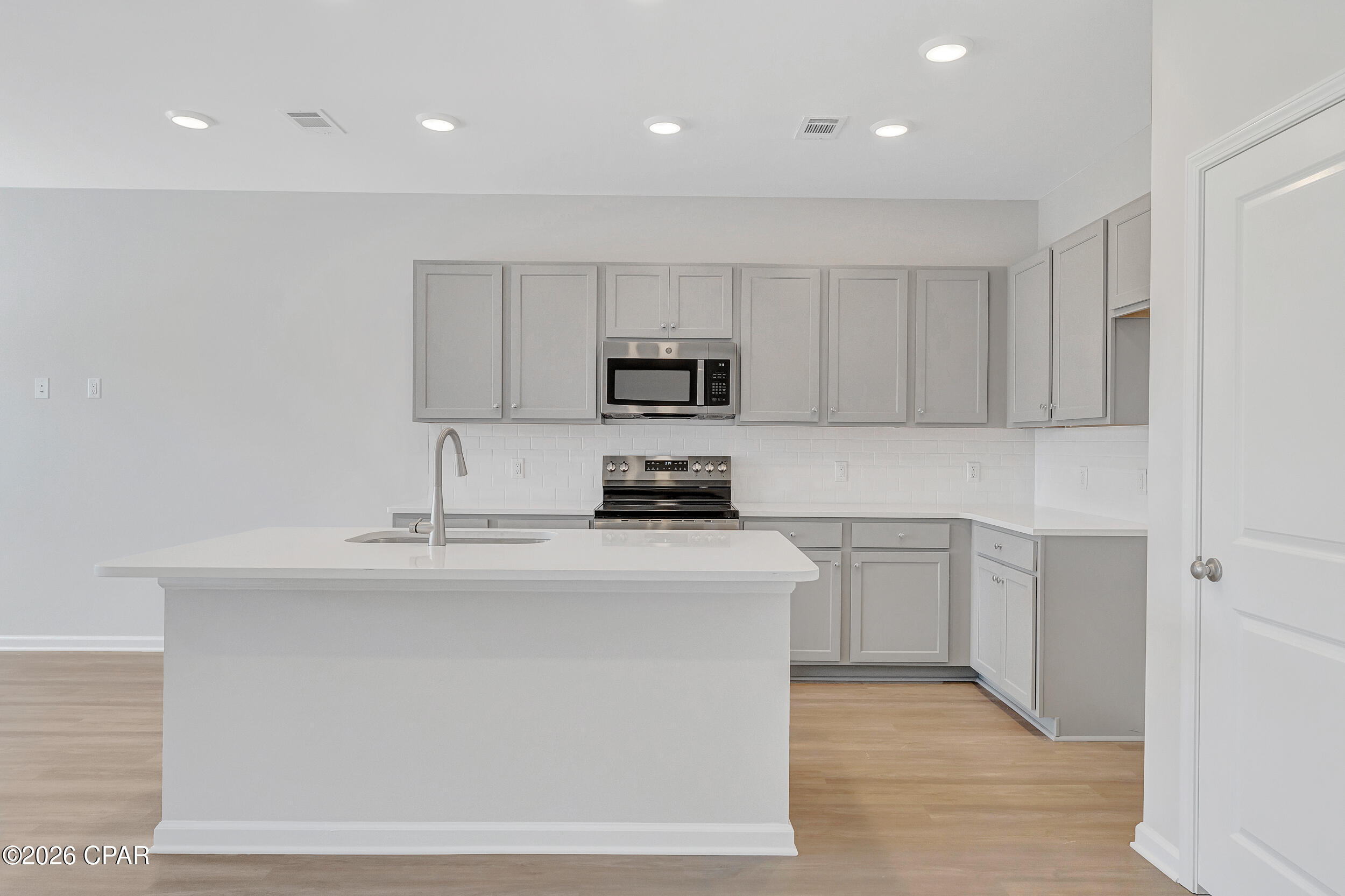 Image 1 For 7672 Solana Lane 50