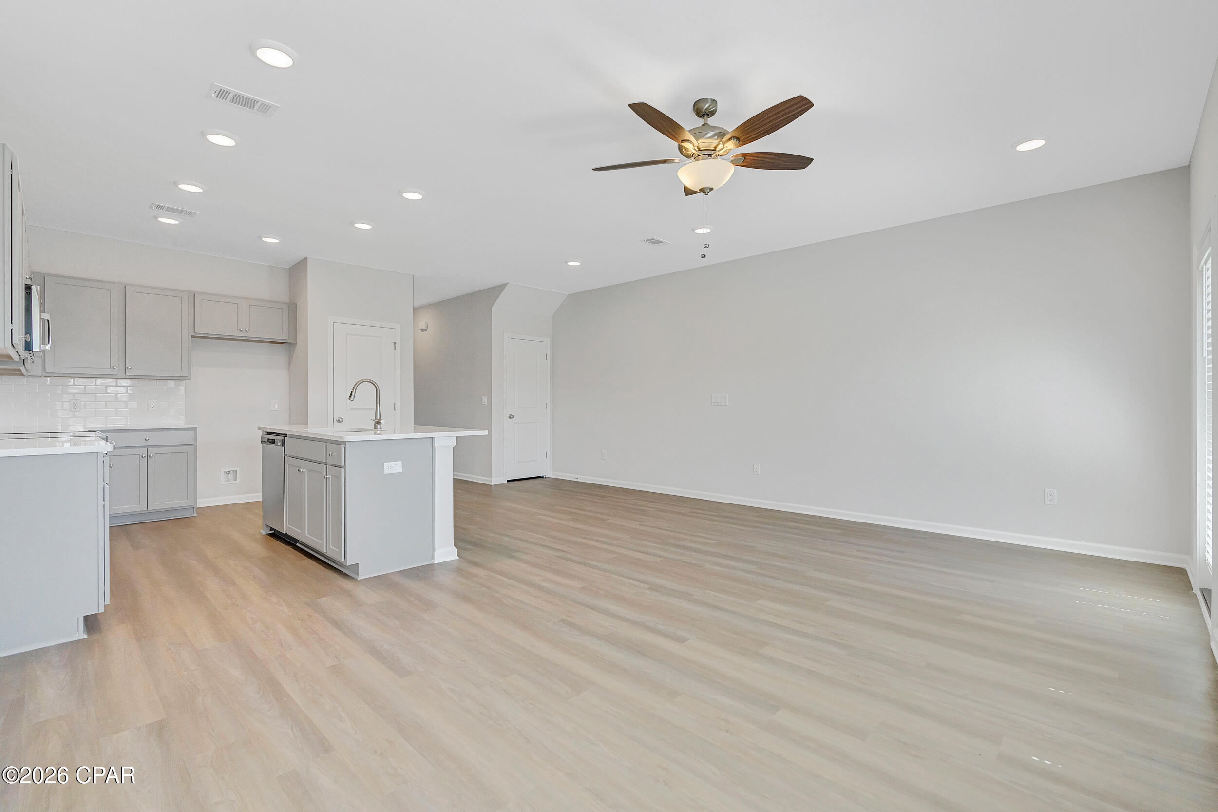 Image 8 For 7672 Solana Lane 50