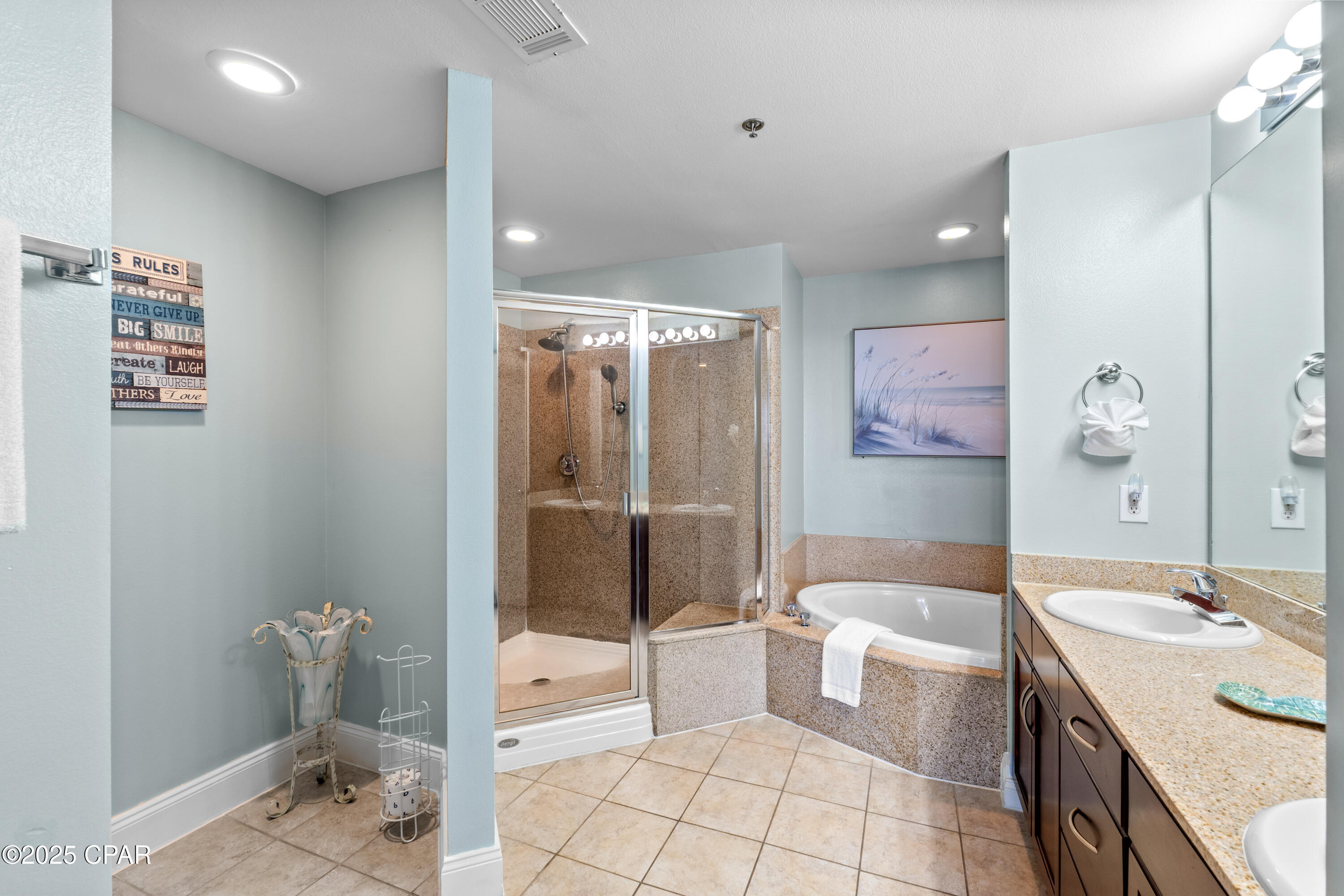 Image 11 For 9902 Thomas Drive 729