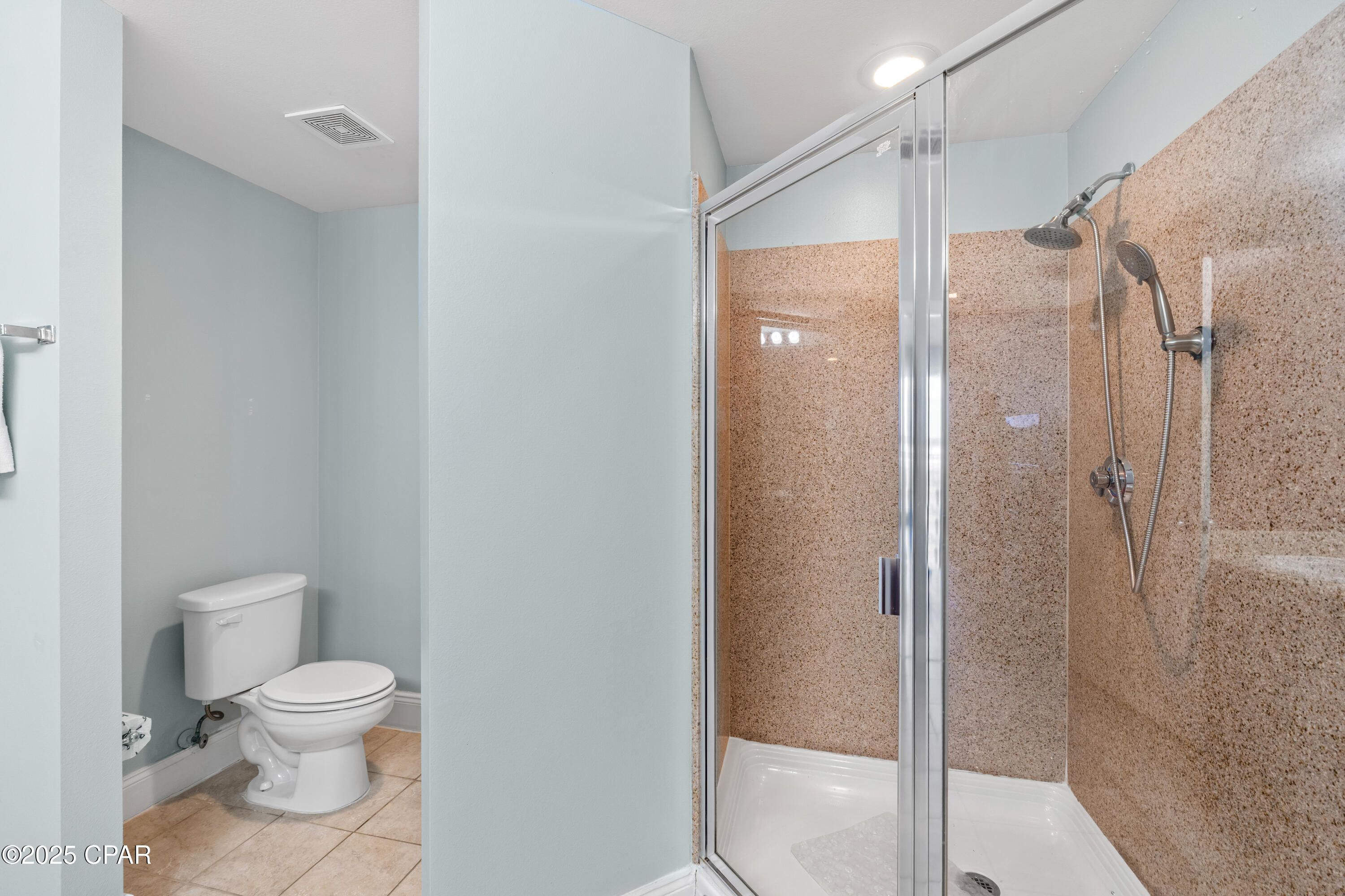 Image 12 For 9902 Thomas Drive 729