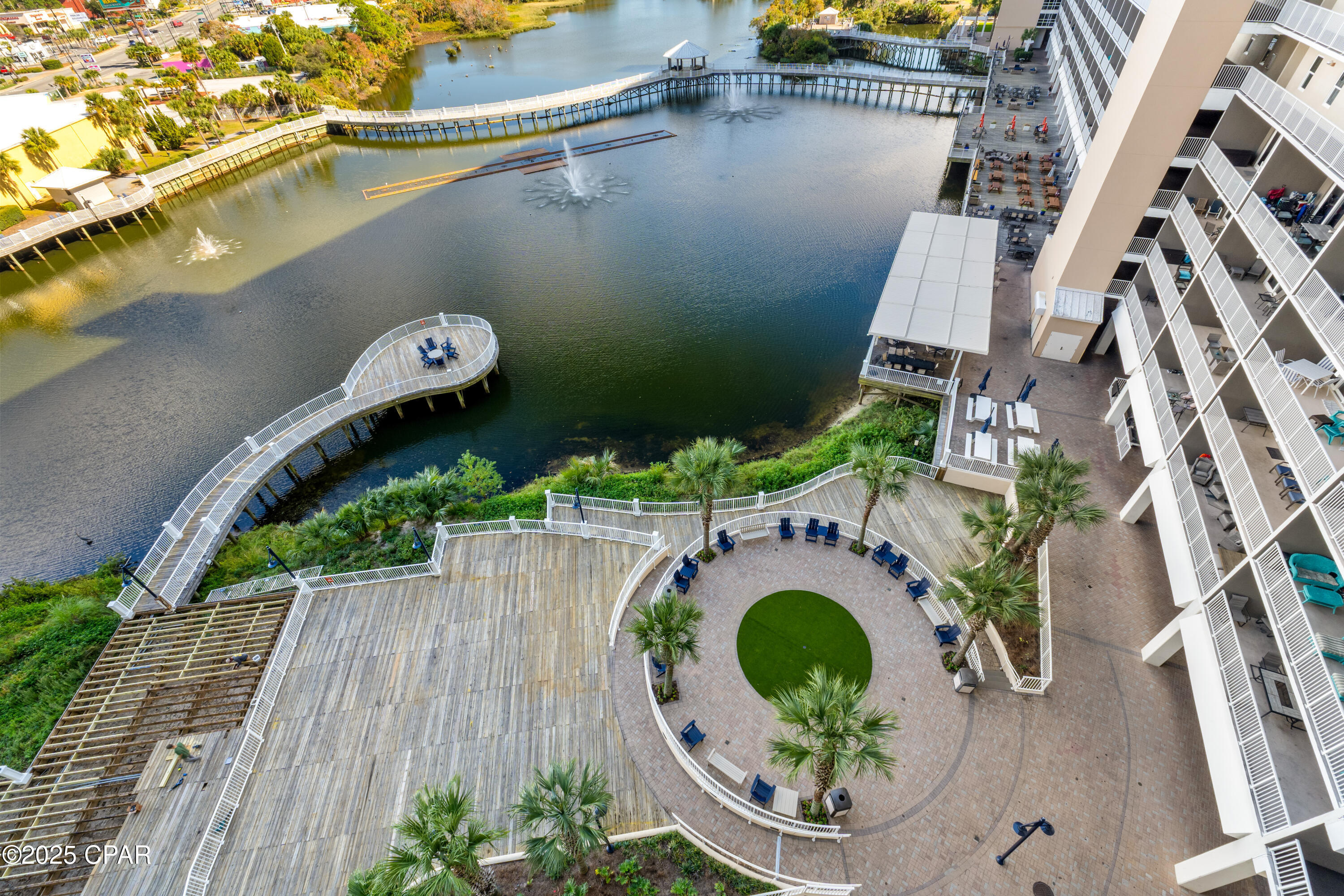 Image 5 For 9902 Thomas Drive 729