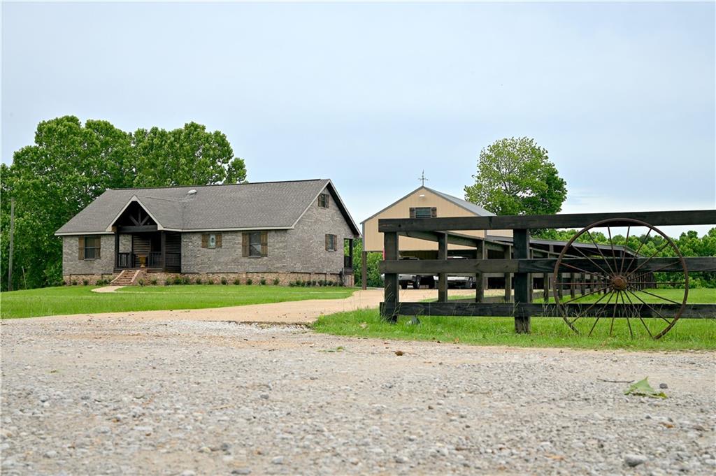 Photo of 272 LUCY BELLE Drive, Marksville, LA 71351