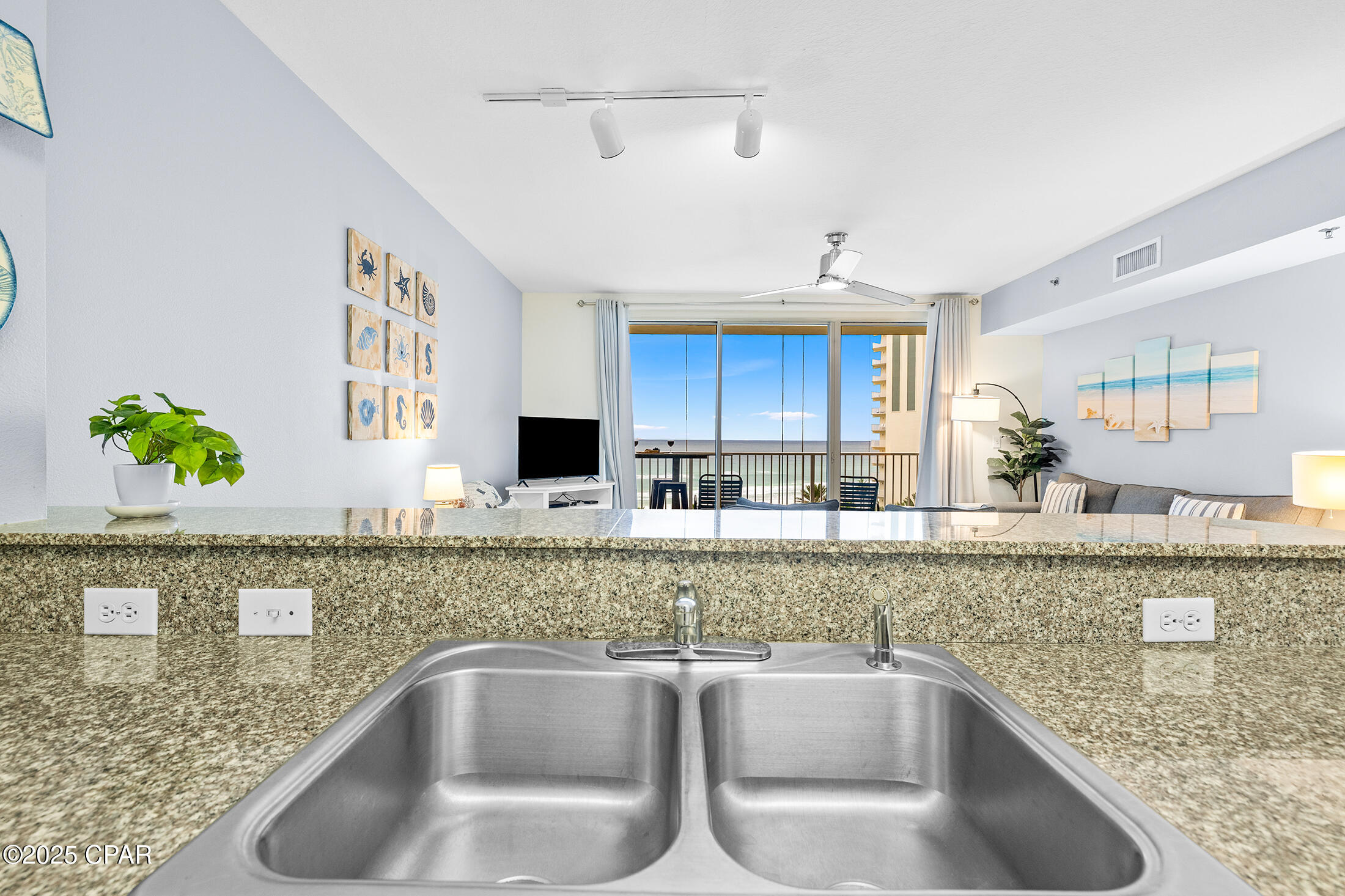 Image 13 For 9900 Thomas Drive 721