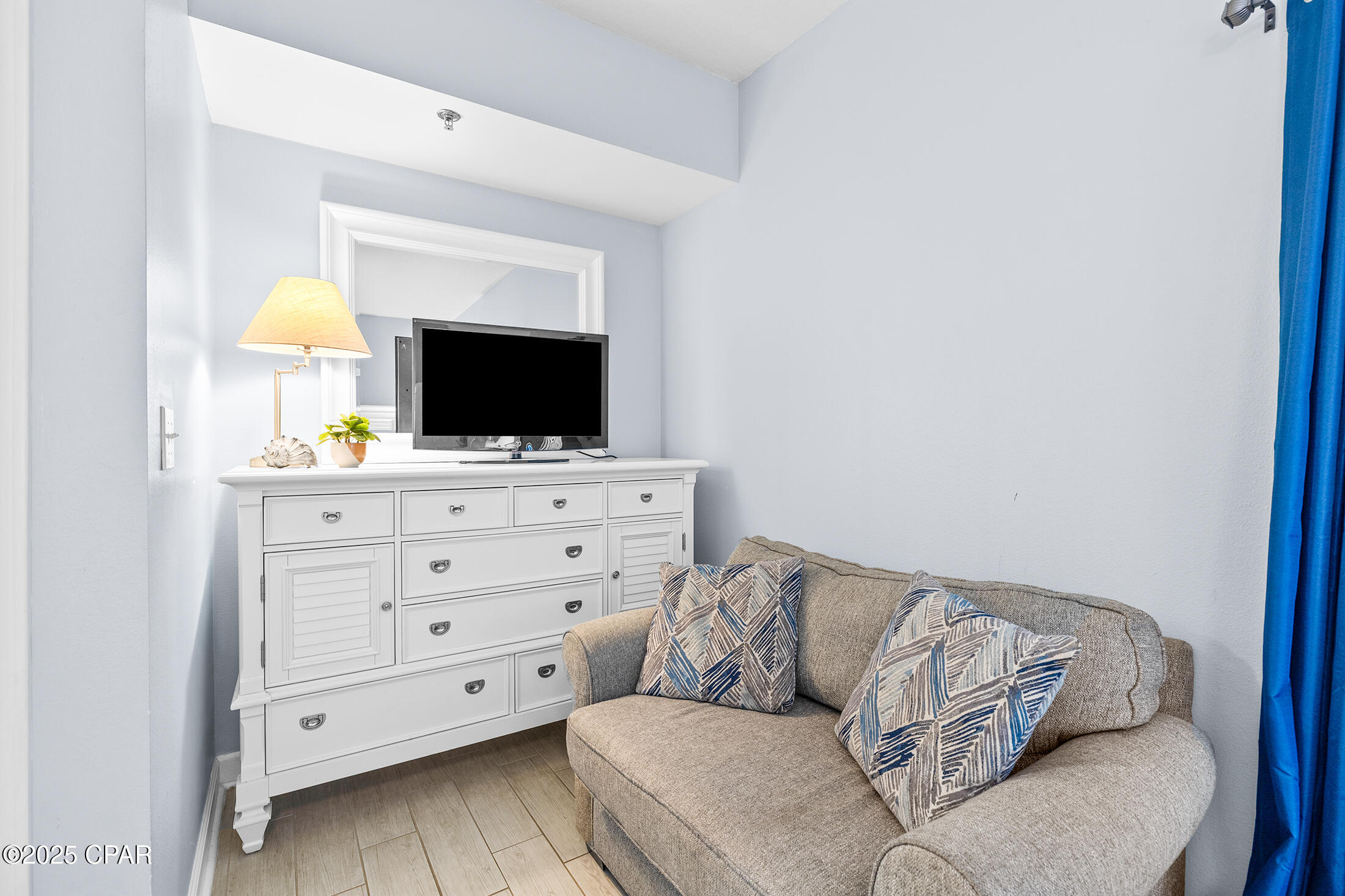 Image 18 For 9900 Thomas Drive 721