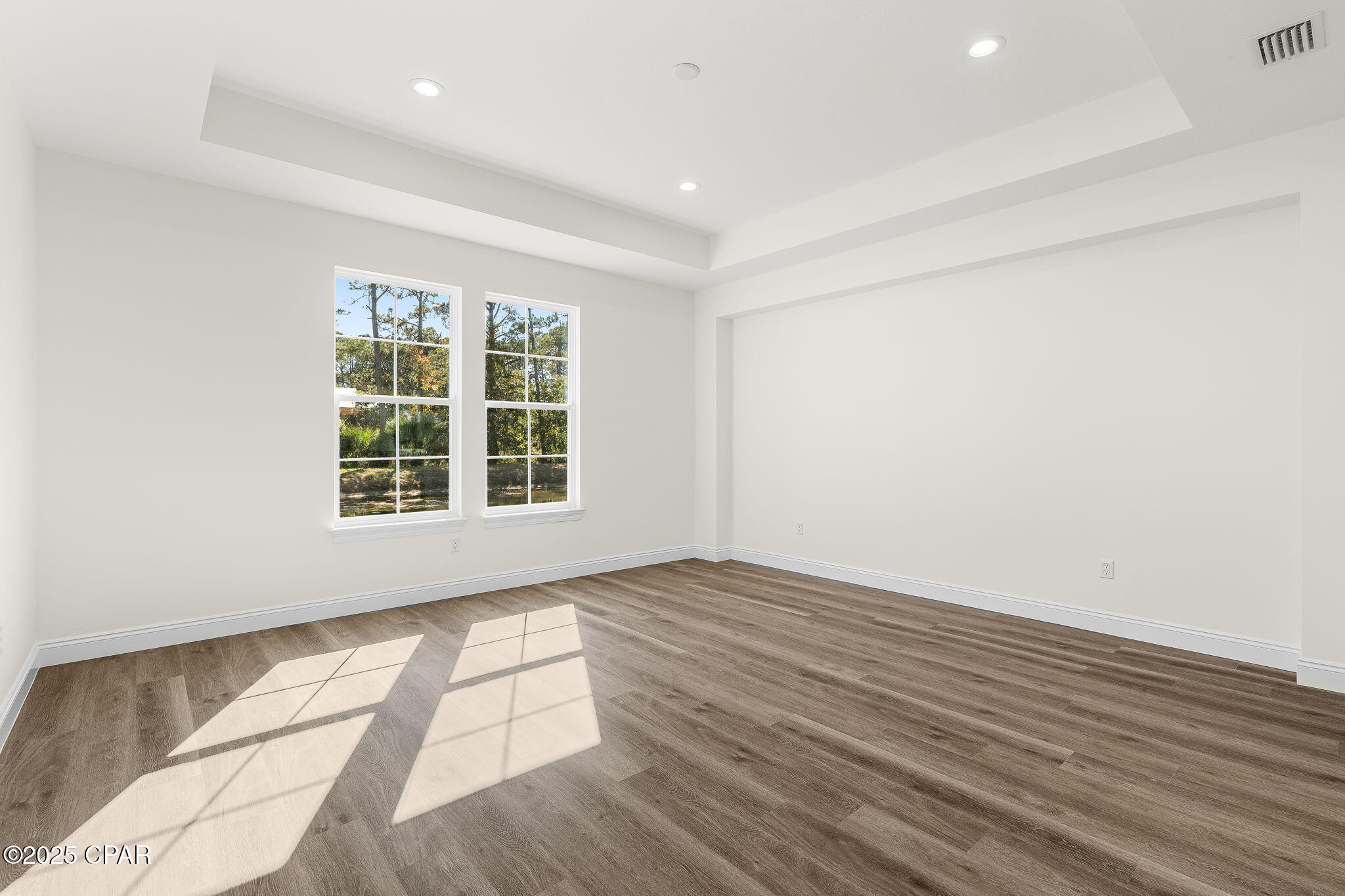 Image 14 For 9019 Laird Street