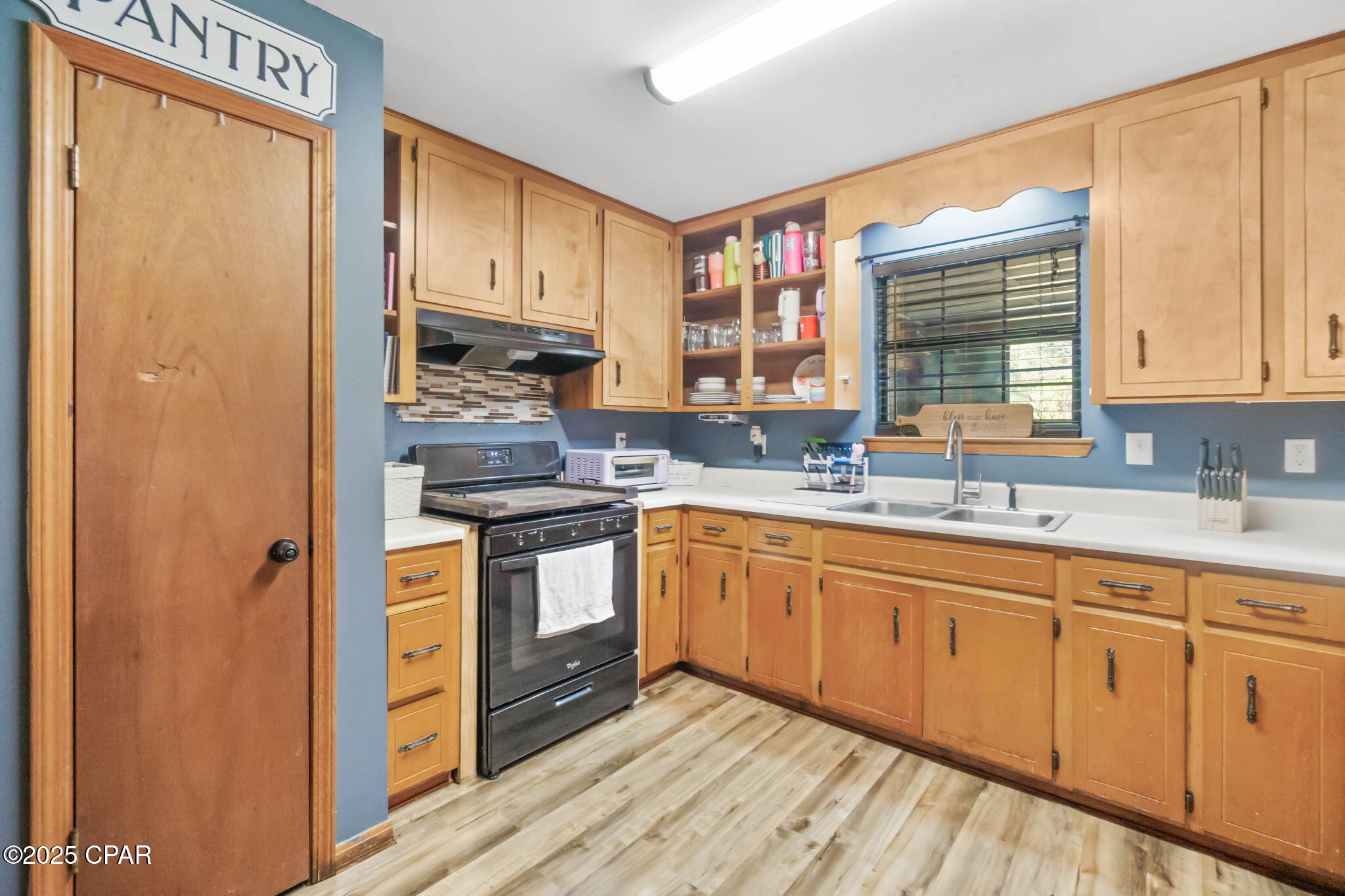 Image 10 For 4659 Barron Road