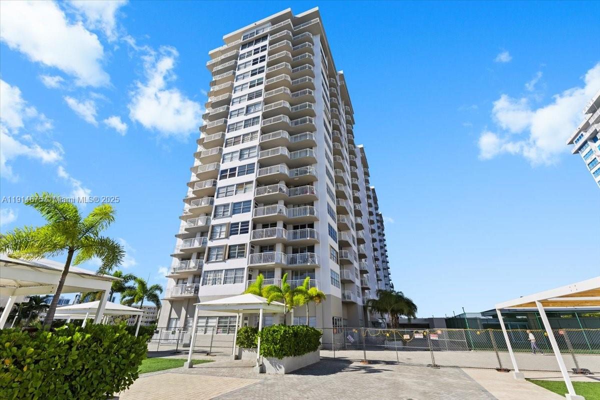 18011 BISCAYNE BLVD *BOAT SLIP* Unit & 1603, Aventura, Florida 33160