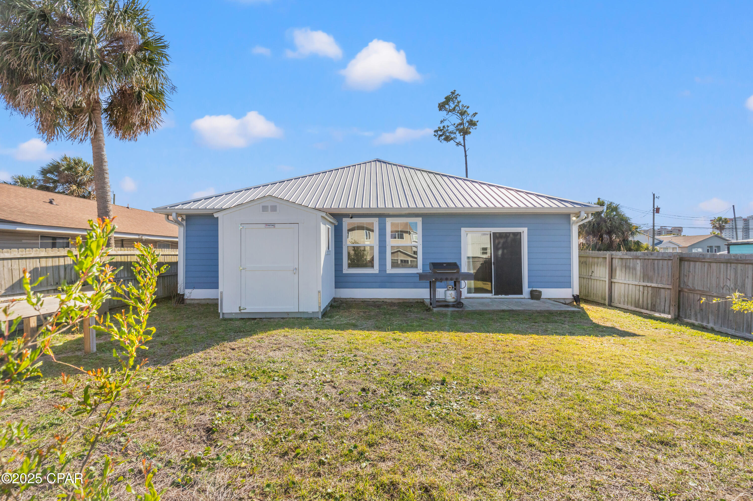 Image 34 For 6222 Pinetree Avenue