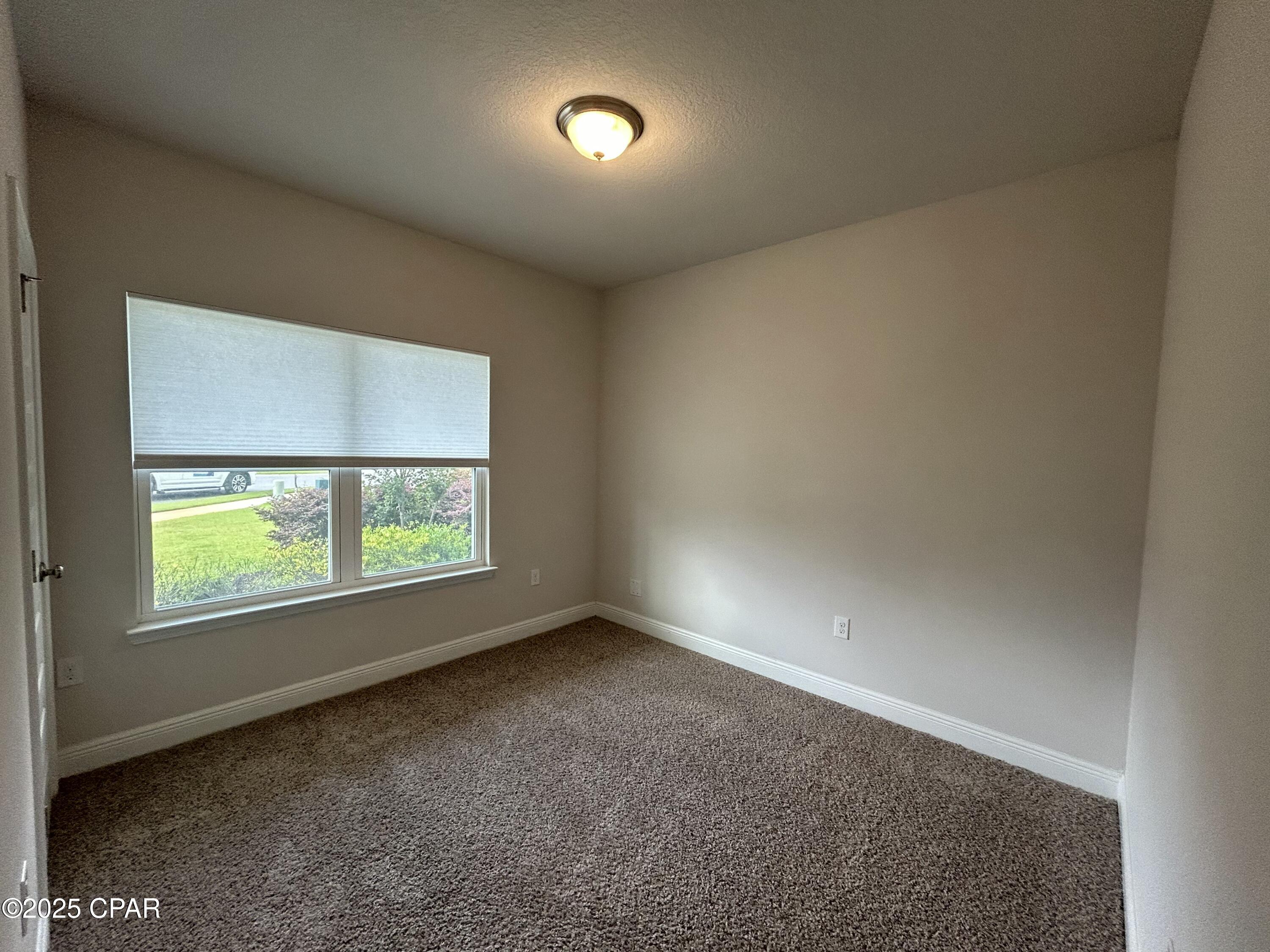 Image 17 For 245 Villa Bay Drive