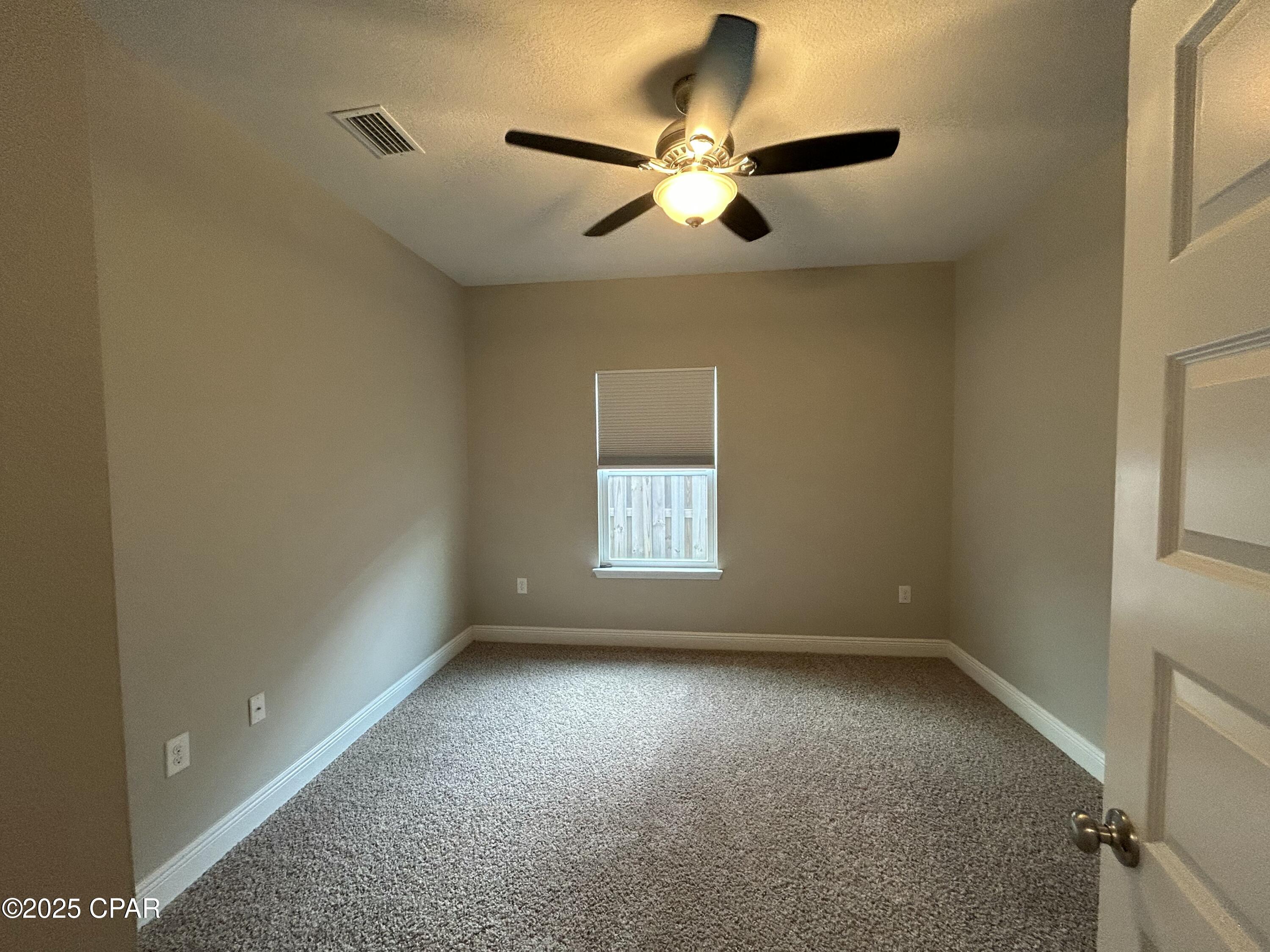 Image 19 For 245 Villa Bay Drive