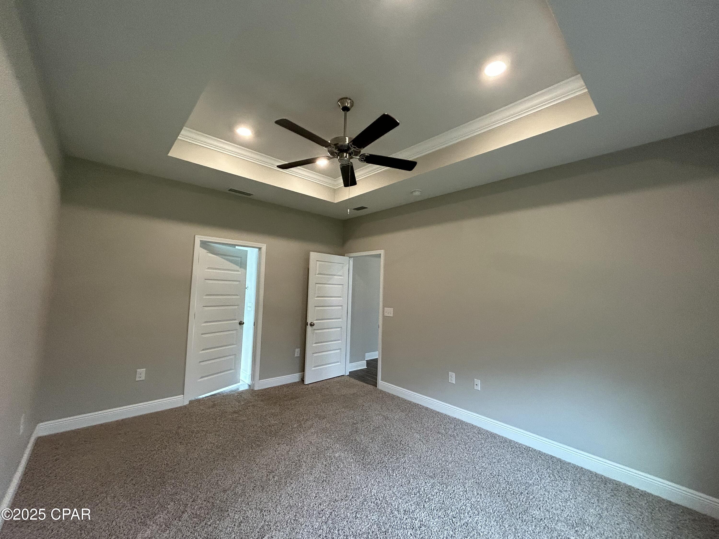 Image 8 For 245 Villa Bay Drive