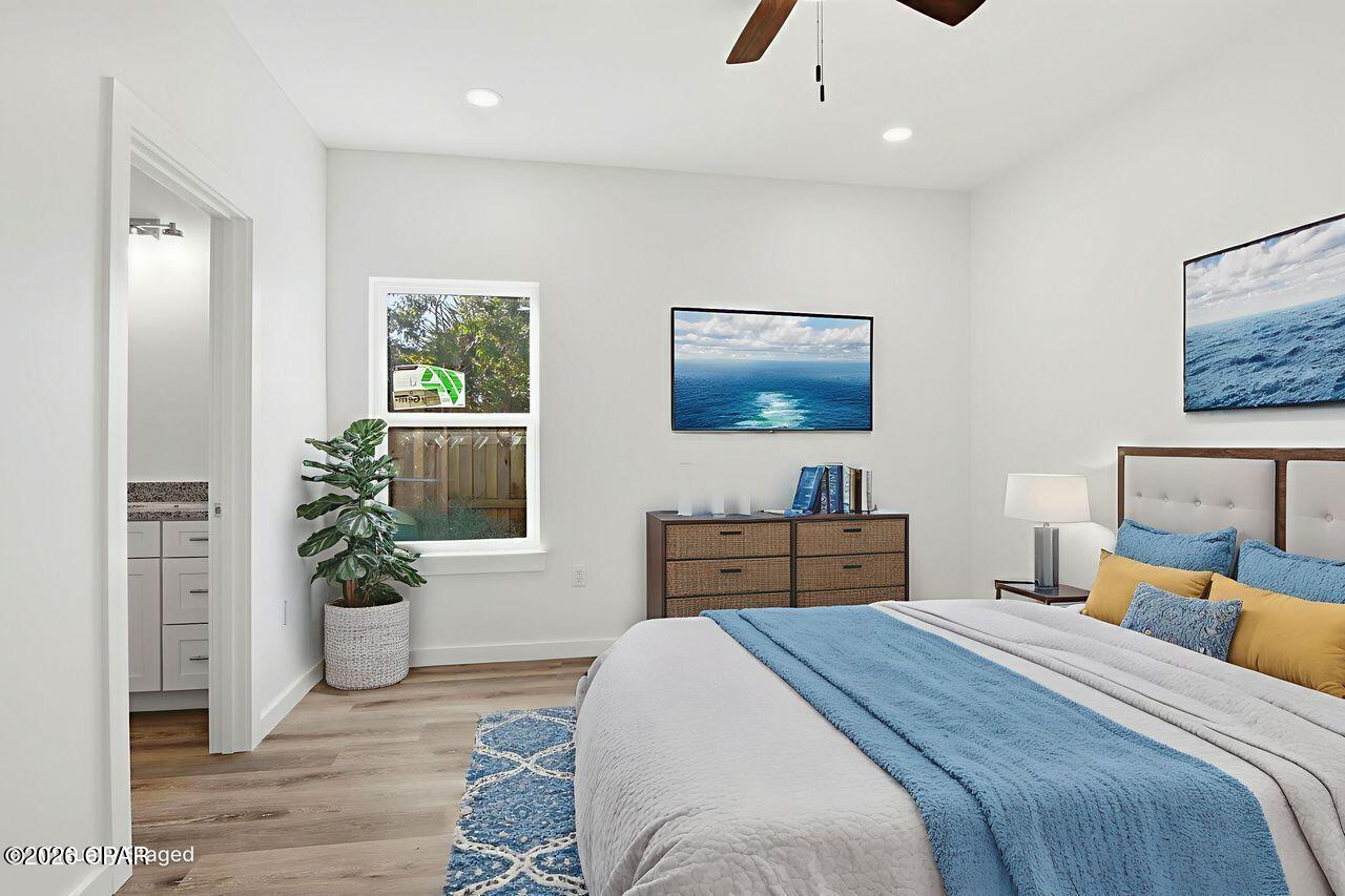 Image 19 For 3024 Selma Avenue