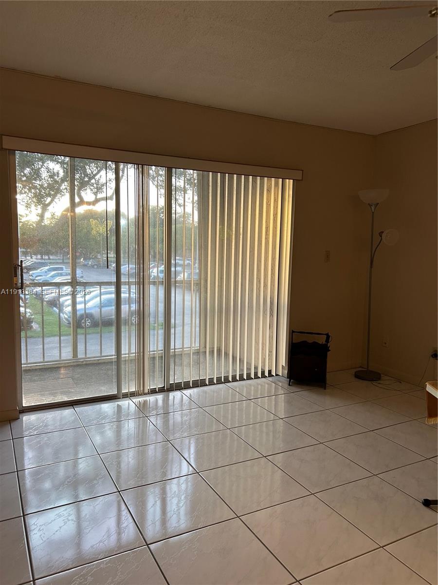 Oakbrook II Condo
