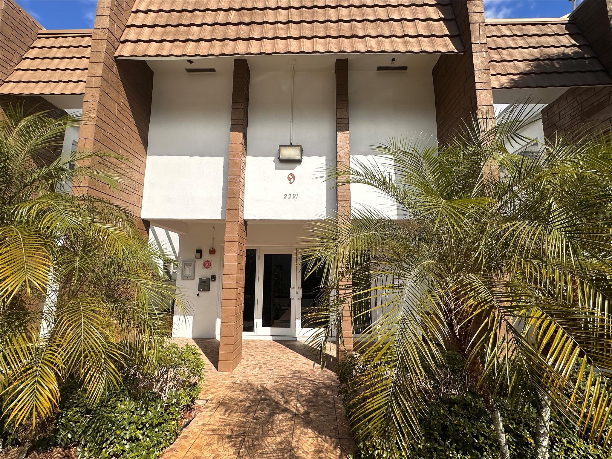 Castle Apartments 9 Condo