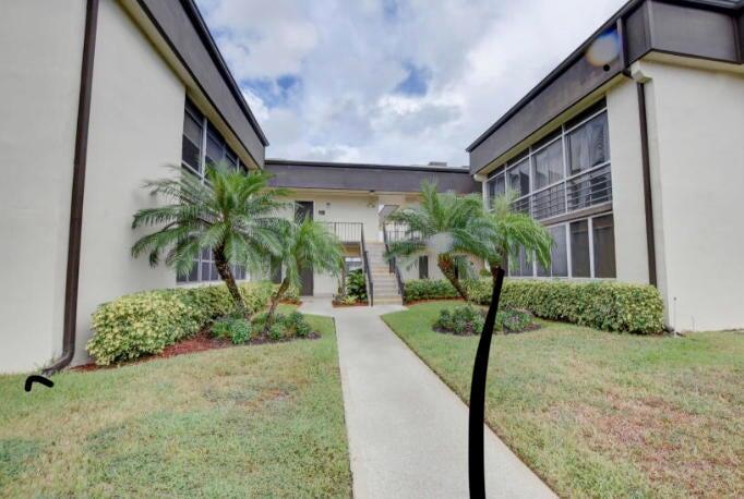 Kings Point Capri Condos