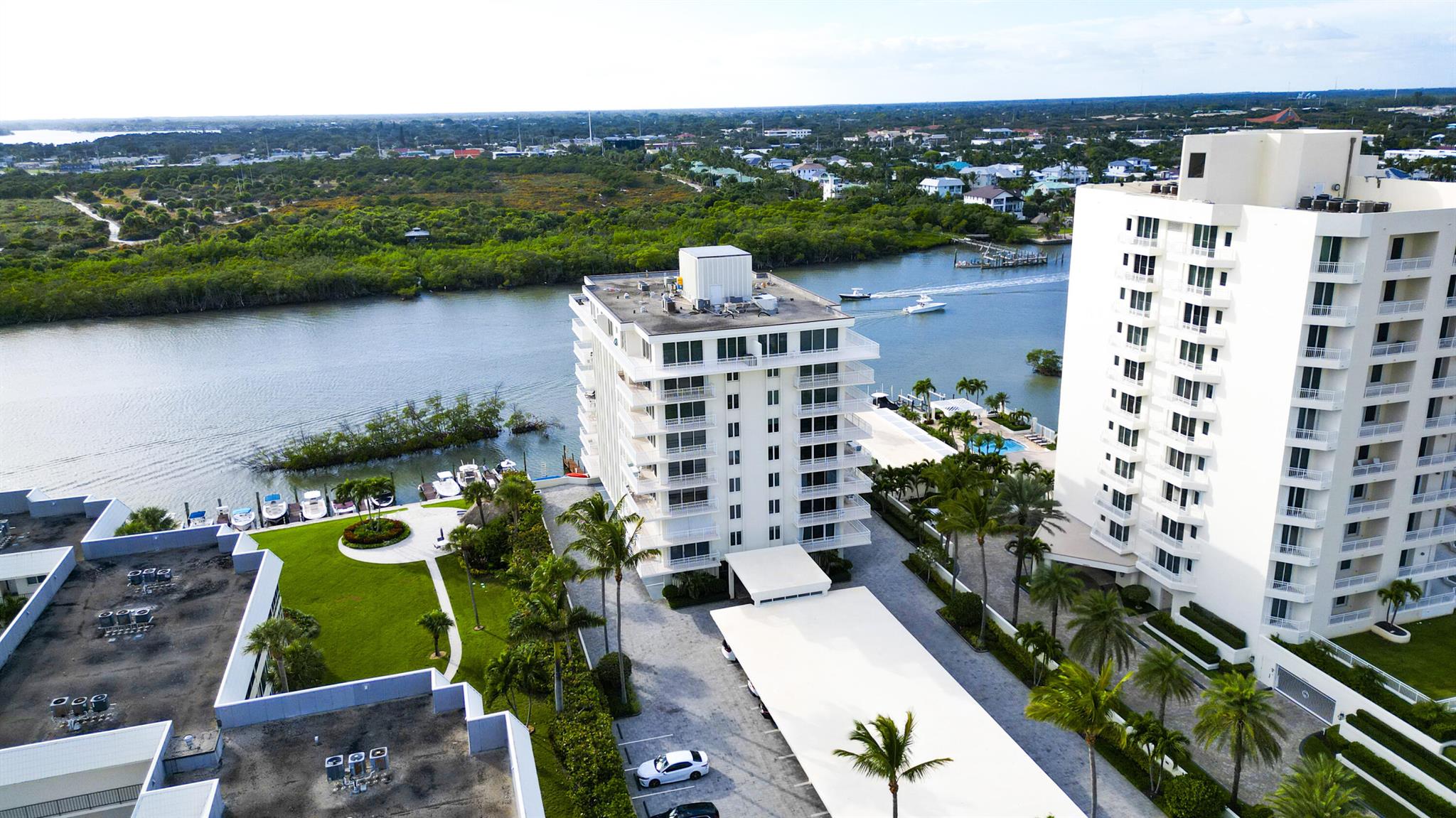 Extraordinary opportunity to own on prestigious Jupiter Island in La Mar Condominiums, where units are seldom available for sale. Act now or it could be gone tomorrow!Located on the intracoastal with boat slip use of kayaks included, within walking distance to the ocean, and with Intracoastal frontage in-ground pool with entertaining area and covered parking.
