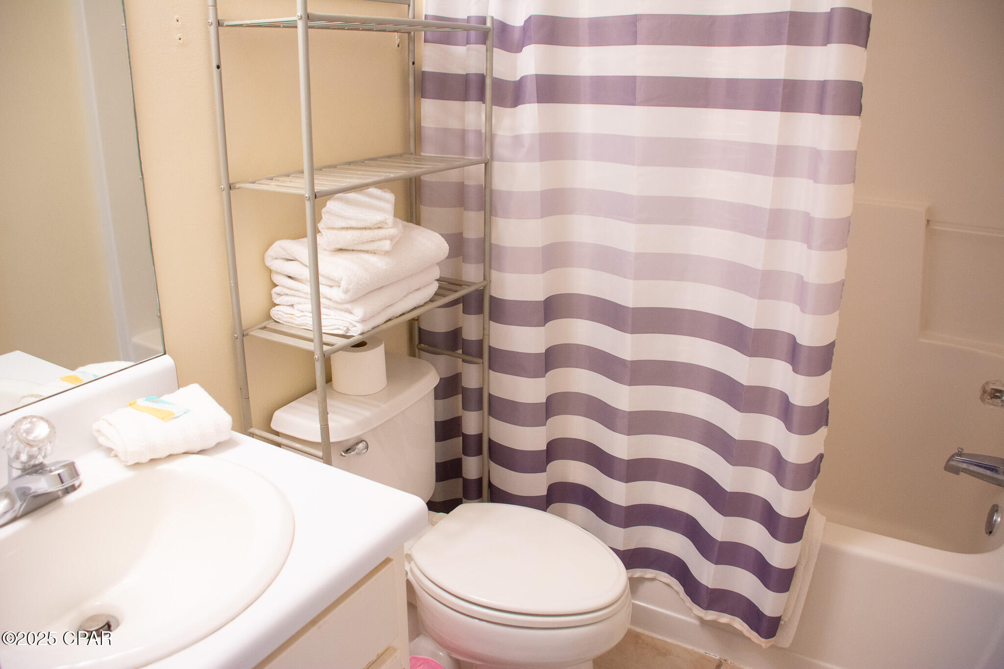 Image 8 For 13020 Front Beach Road 101