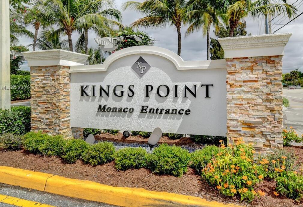 Kings Point Saxony Condos