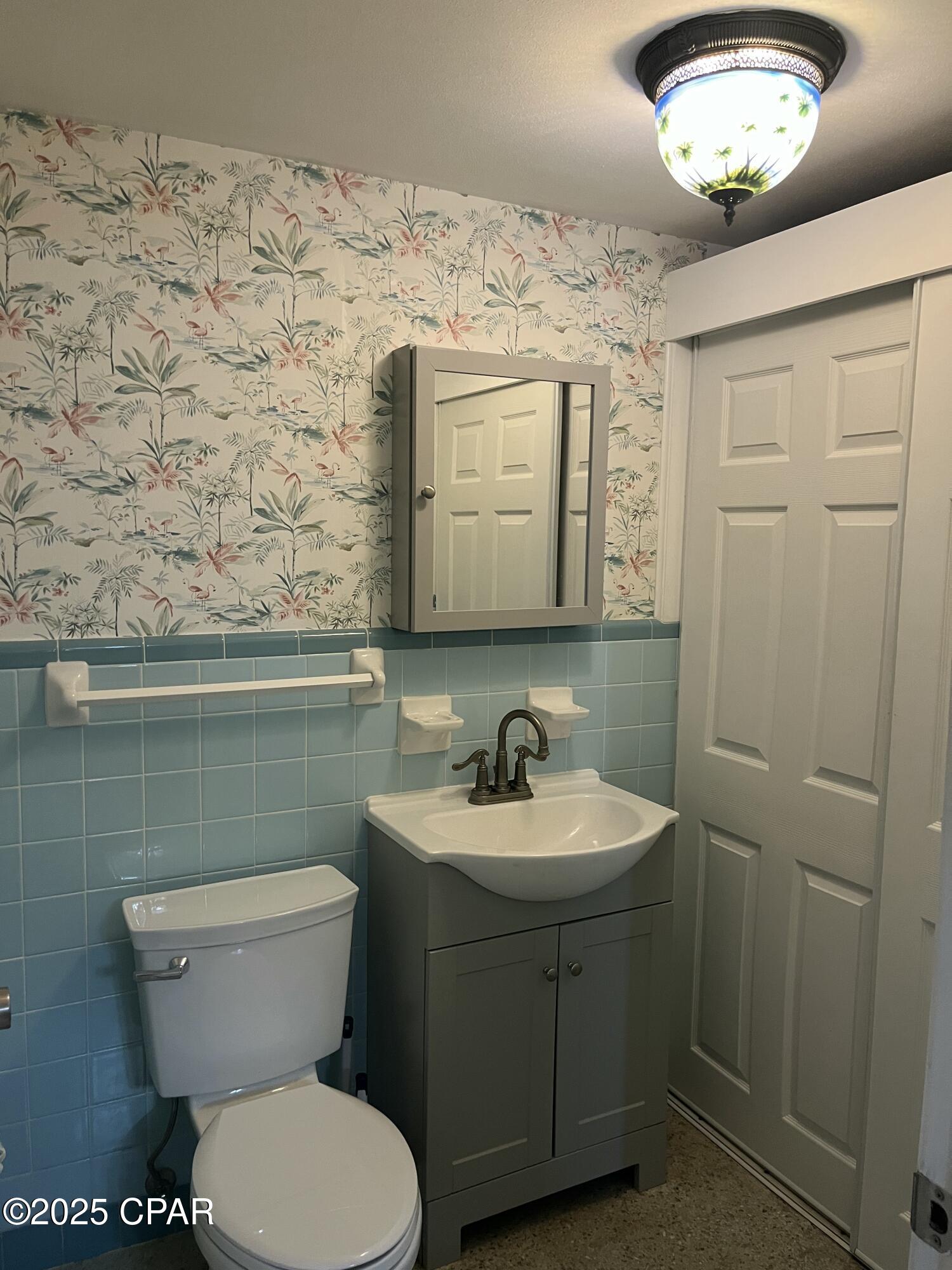 Image 10 For 501 Camelia St Street