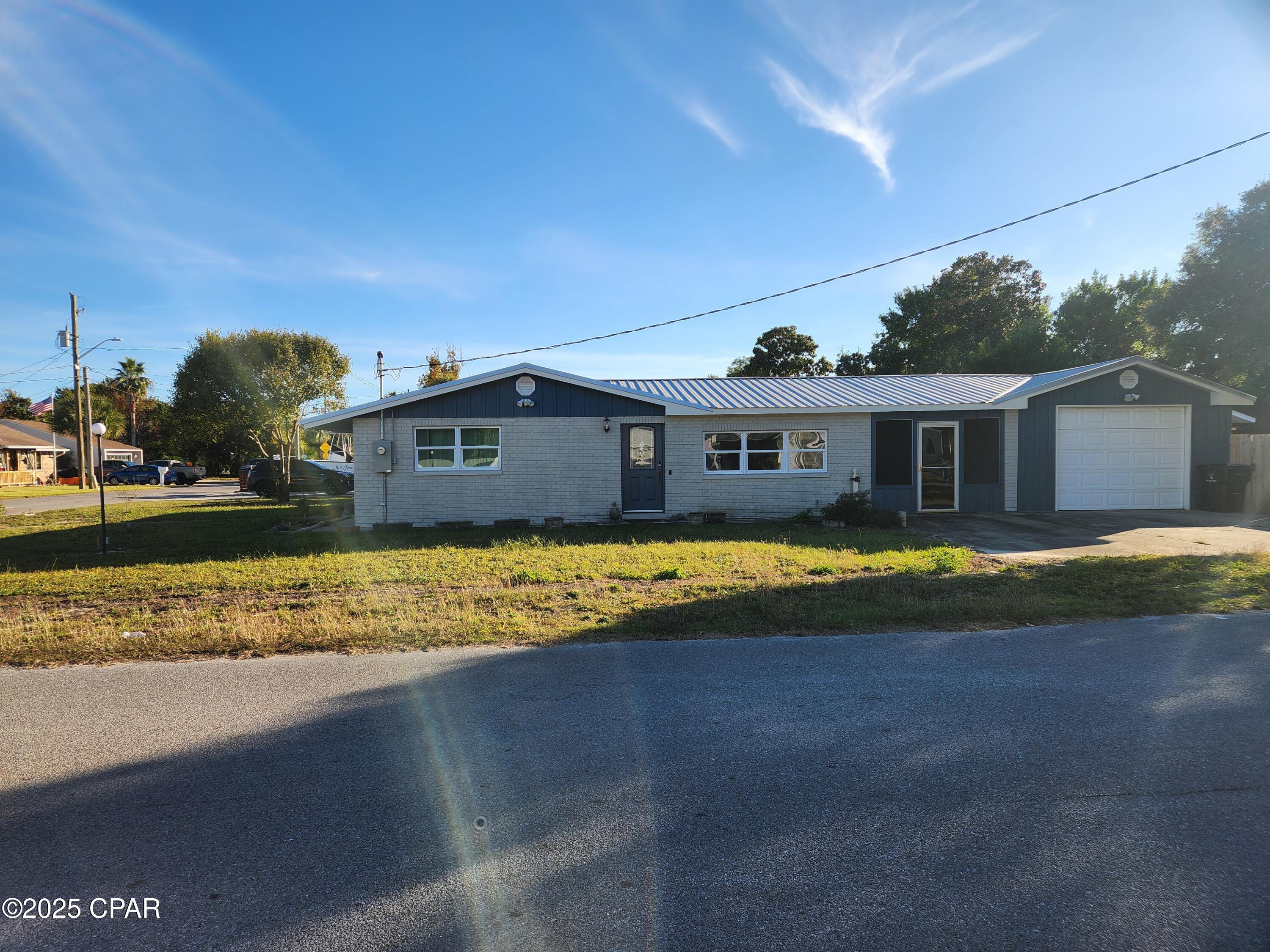 Image 2 For 501 Camelia St Street