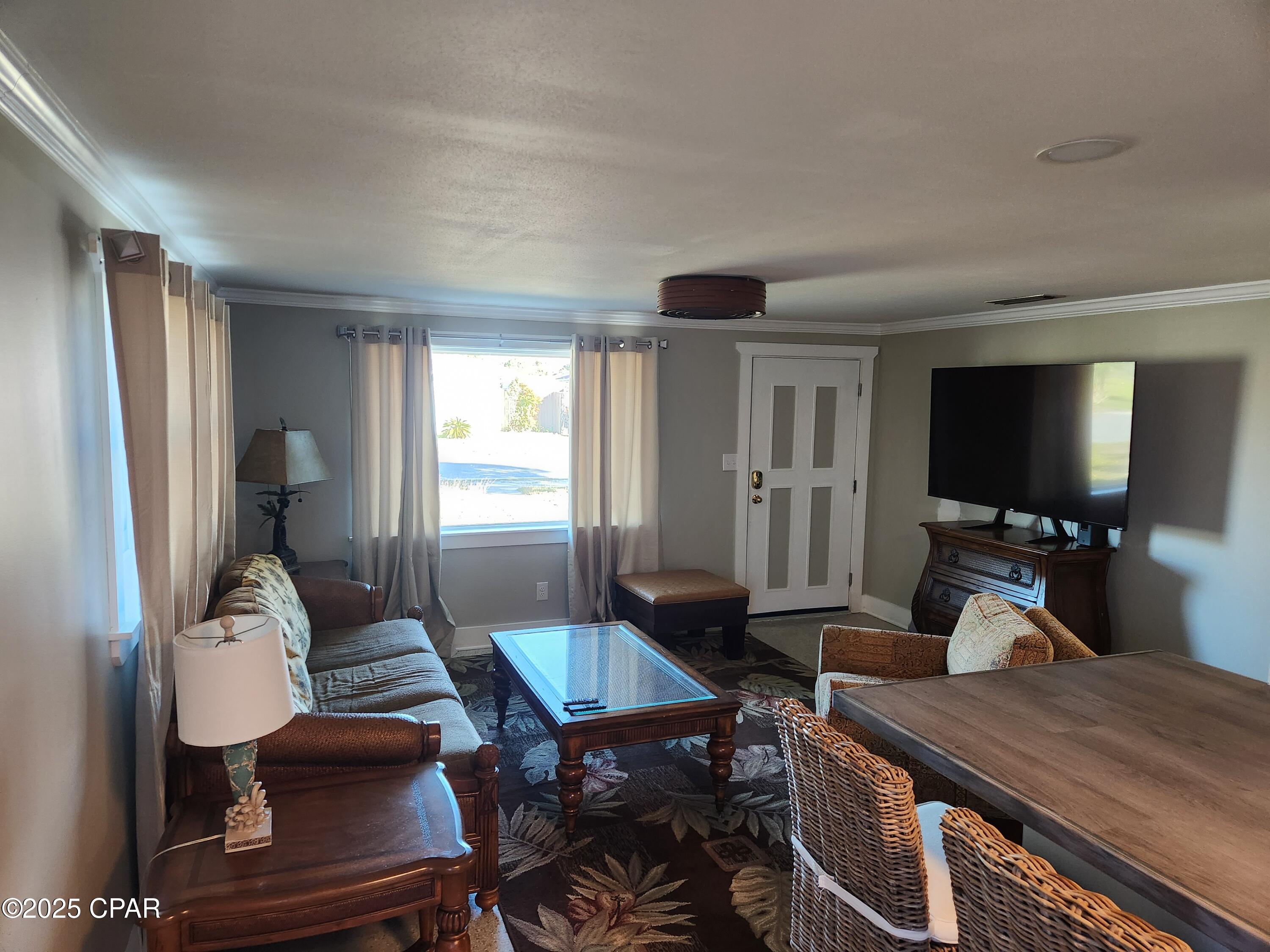 Image 3 For 501 Camelia St Street