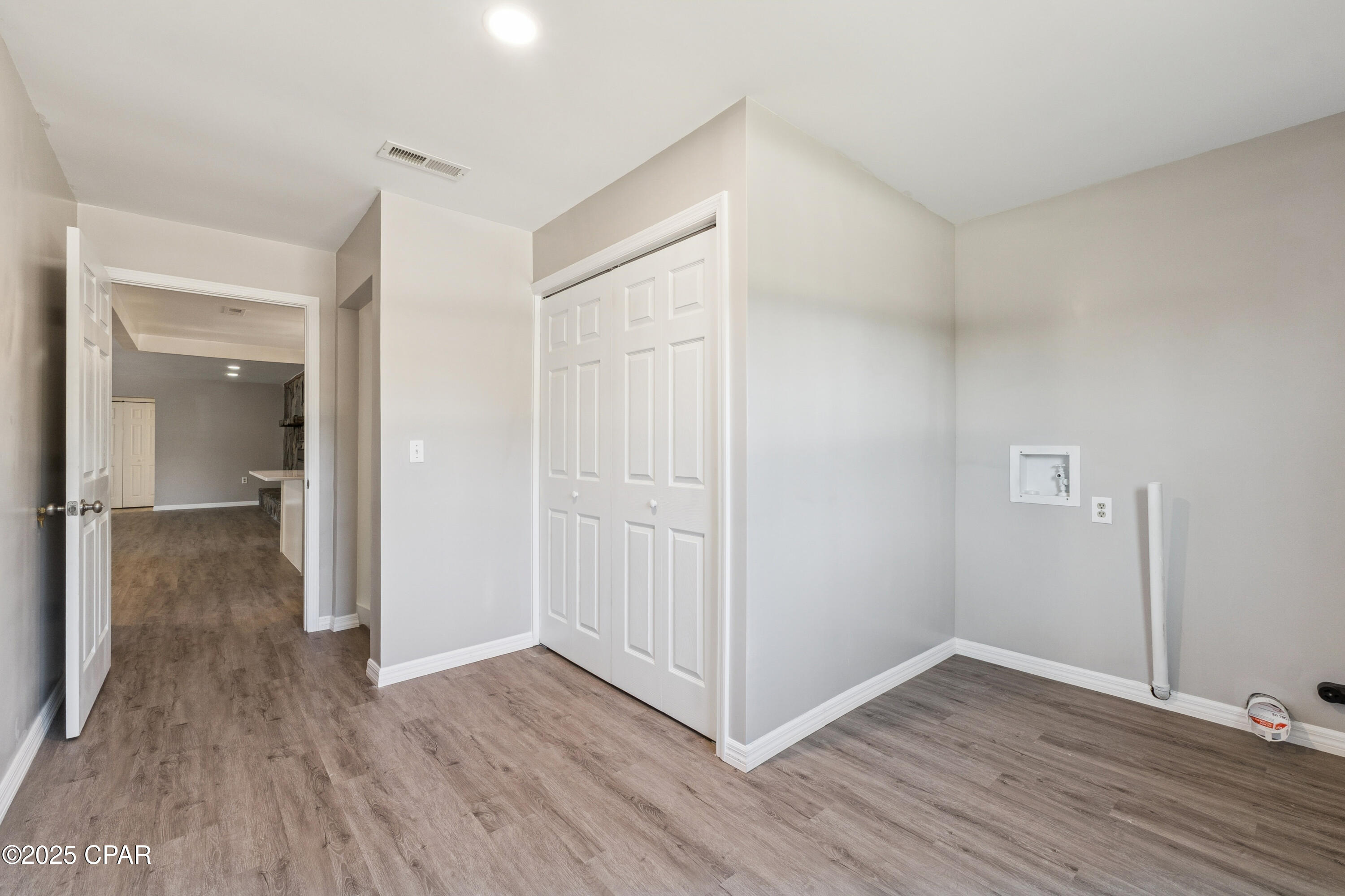 Image 14 For 2672 Laurel Drive