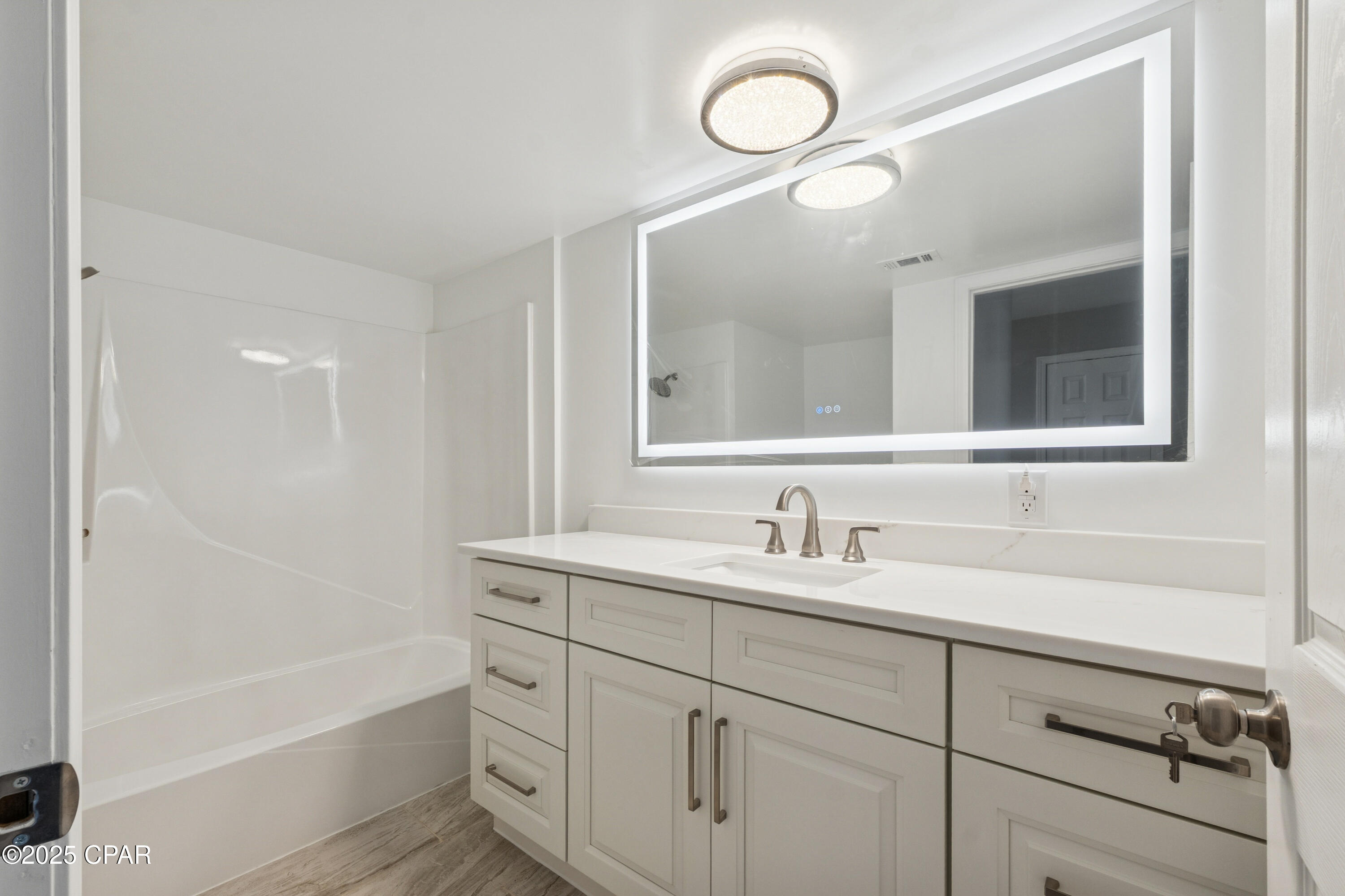 Image 15 For 2672 Laurel Drive