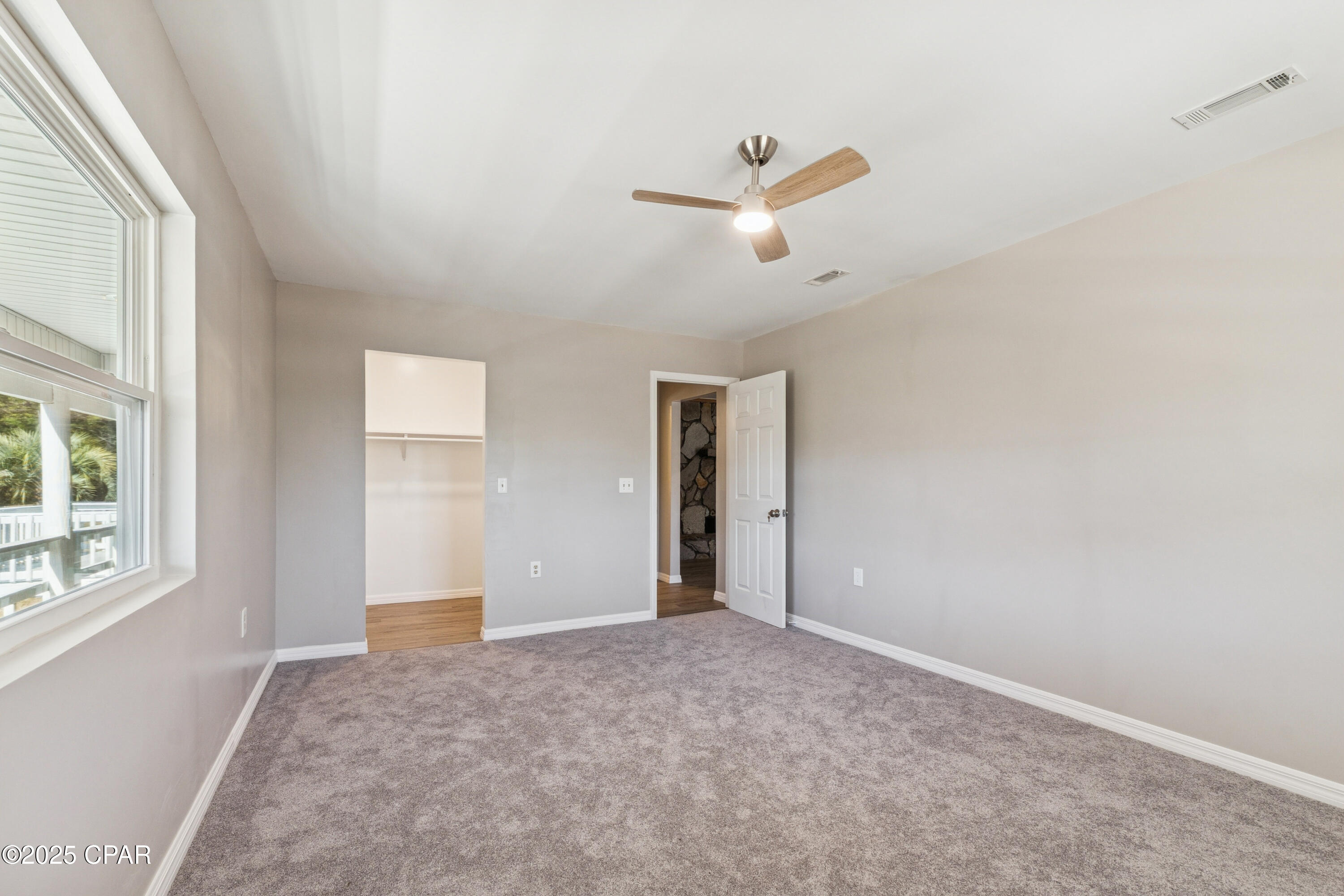 Image 17 For 2672 Laurel Drive