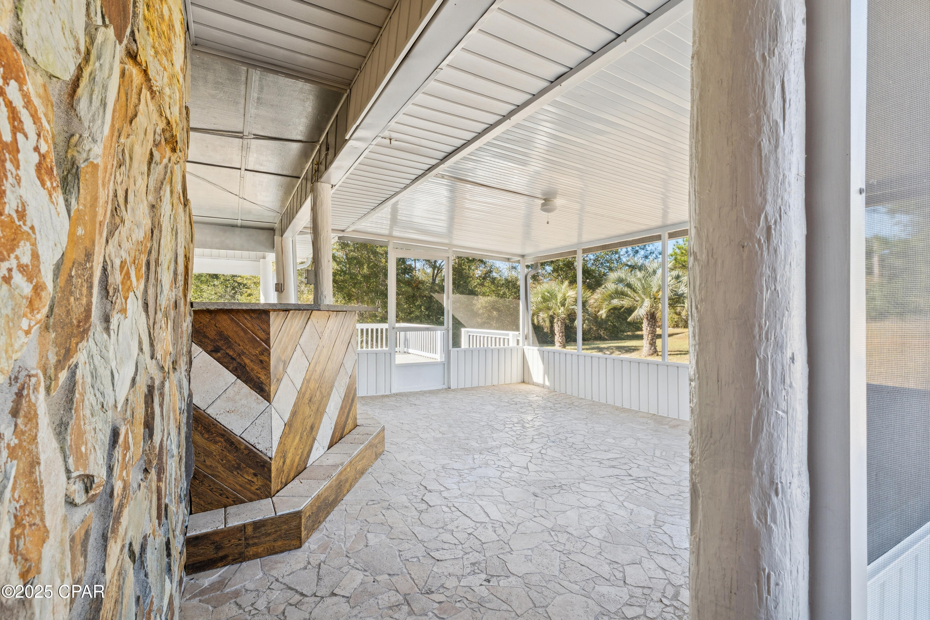 Image 39 For 2672 Laurel Drive