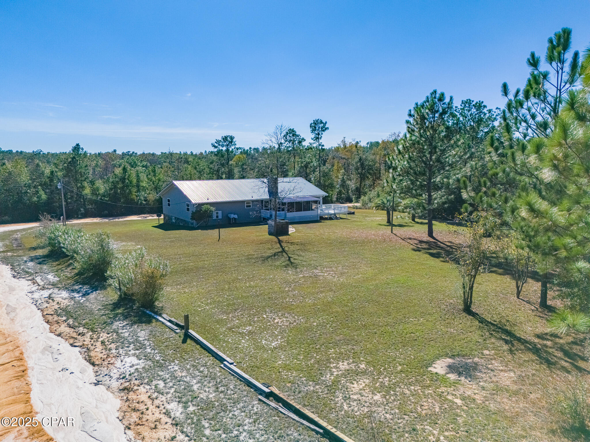 Image 0 For 2672 Laurel Drive