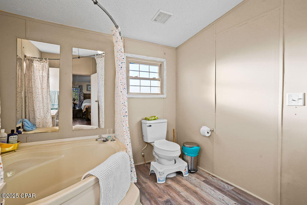 Listing photo id 21 for 1310 Highway 177a