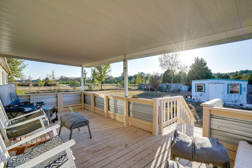 Listing photo id 29 for 1310 Highway 177a