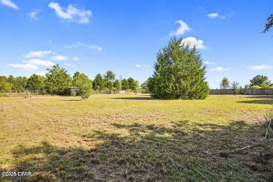 Listing photo id 45 for 1310 Highway 177a