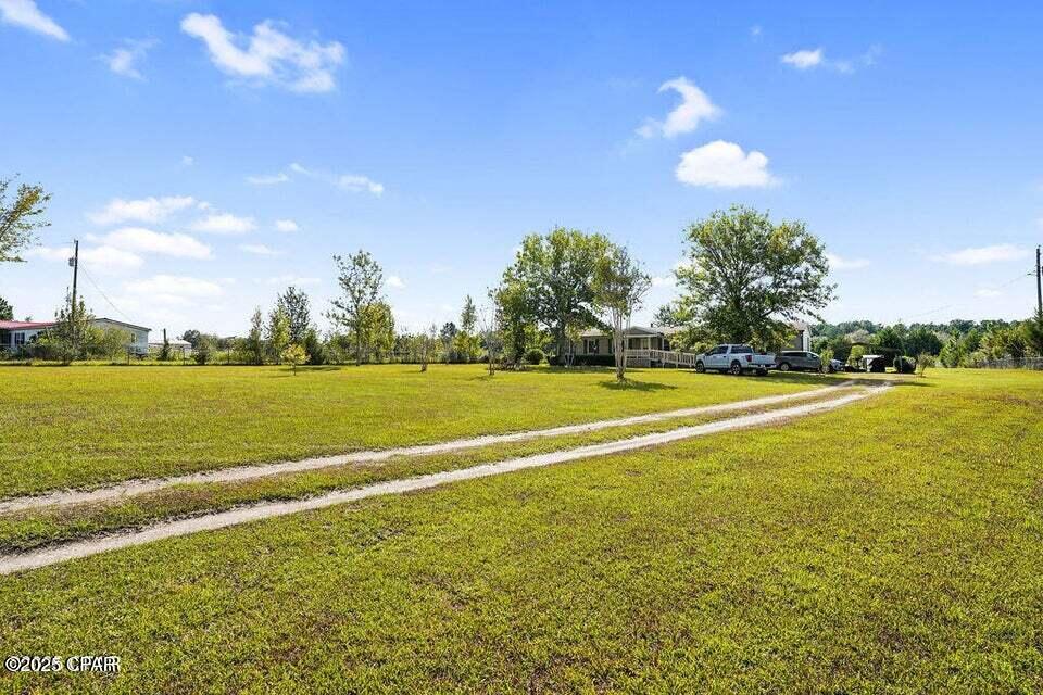 Listing photo id 6 for 1310 Highway 177a