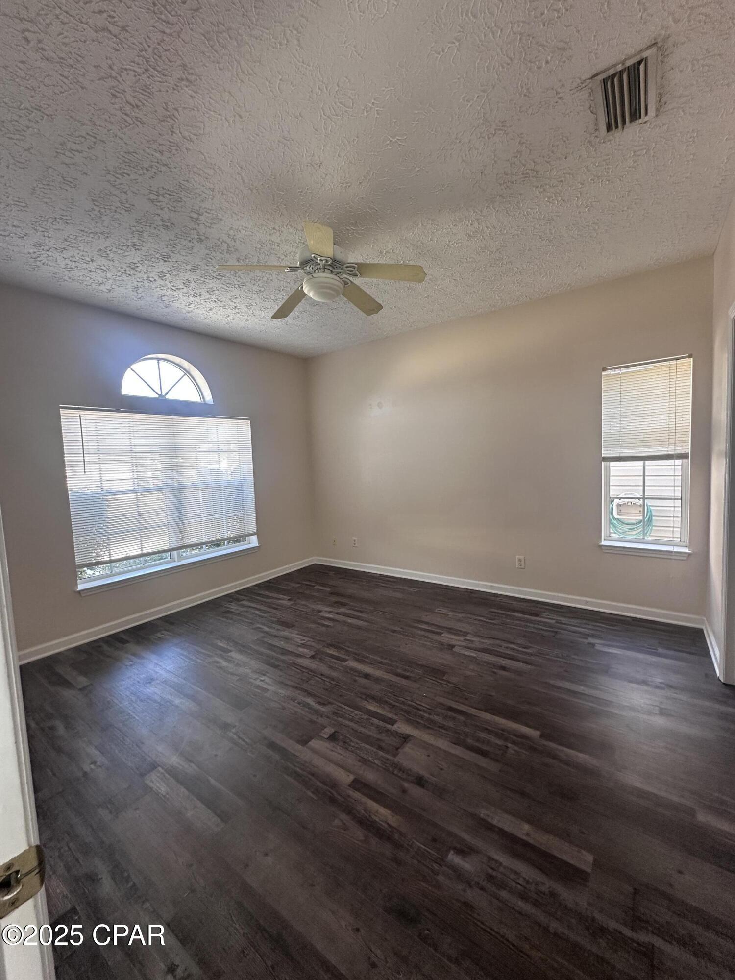 Image 21 For 11631 Sand Castle Lane