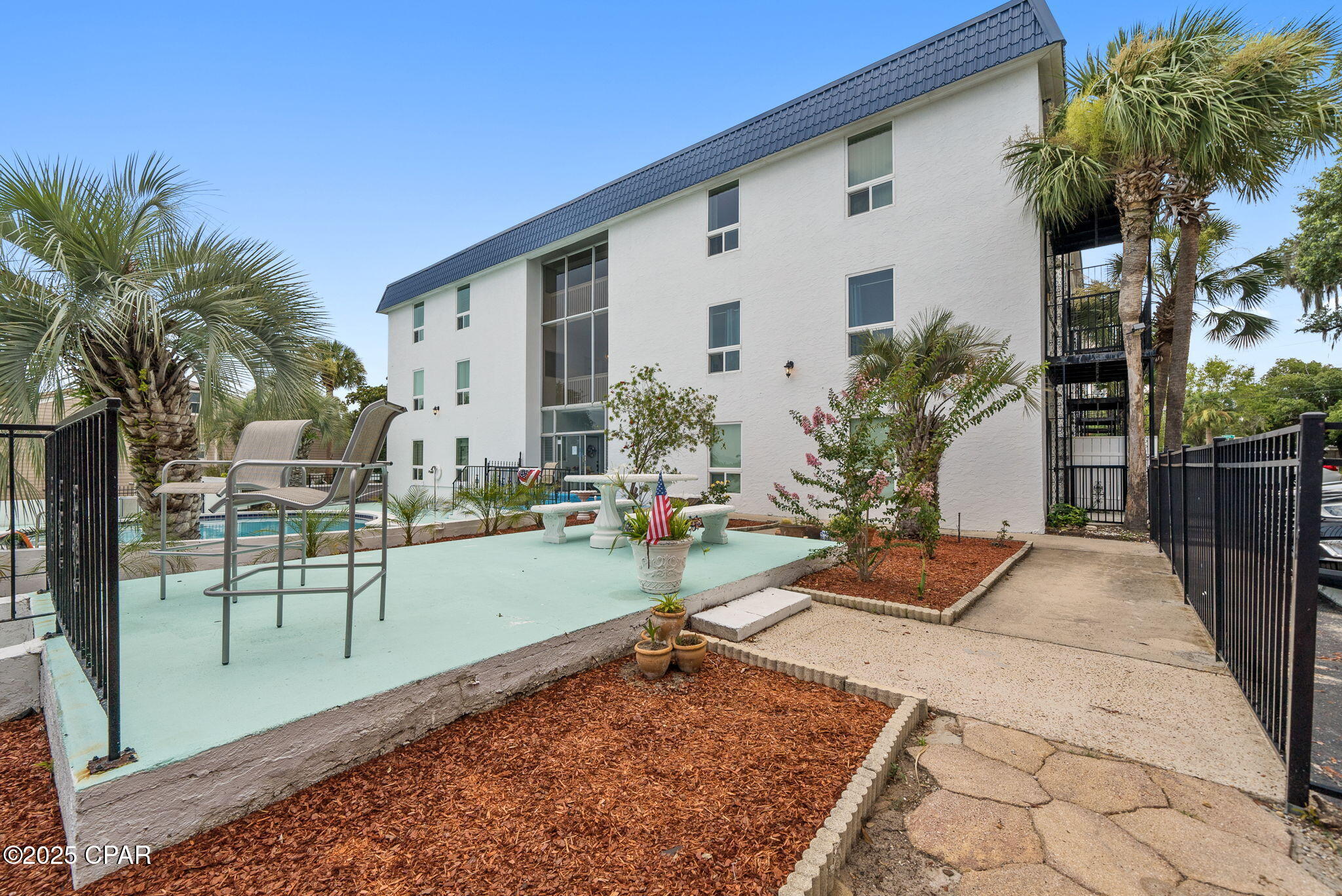 Image 23 For 105 Allen Avenue 56