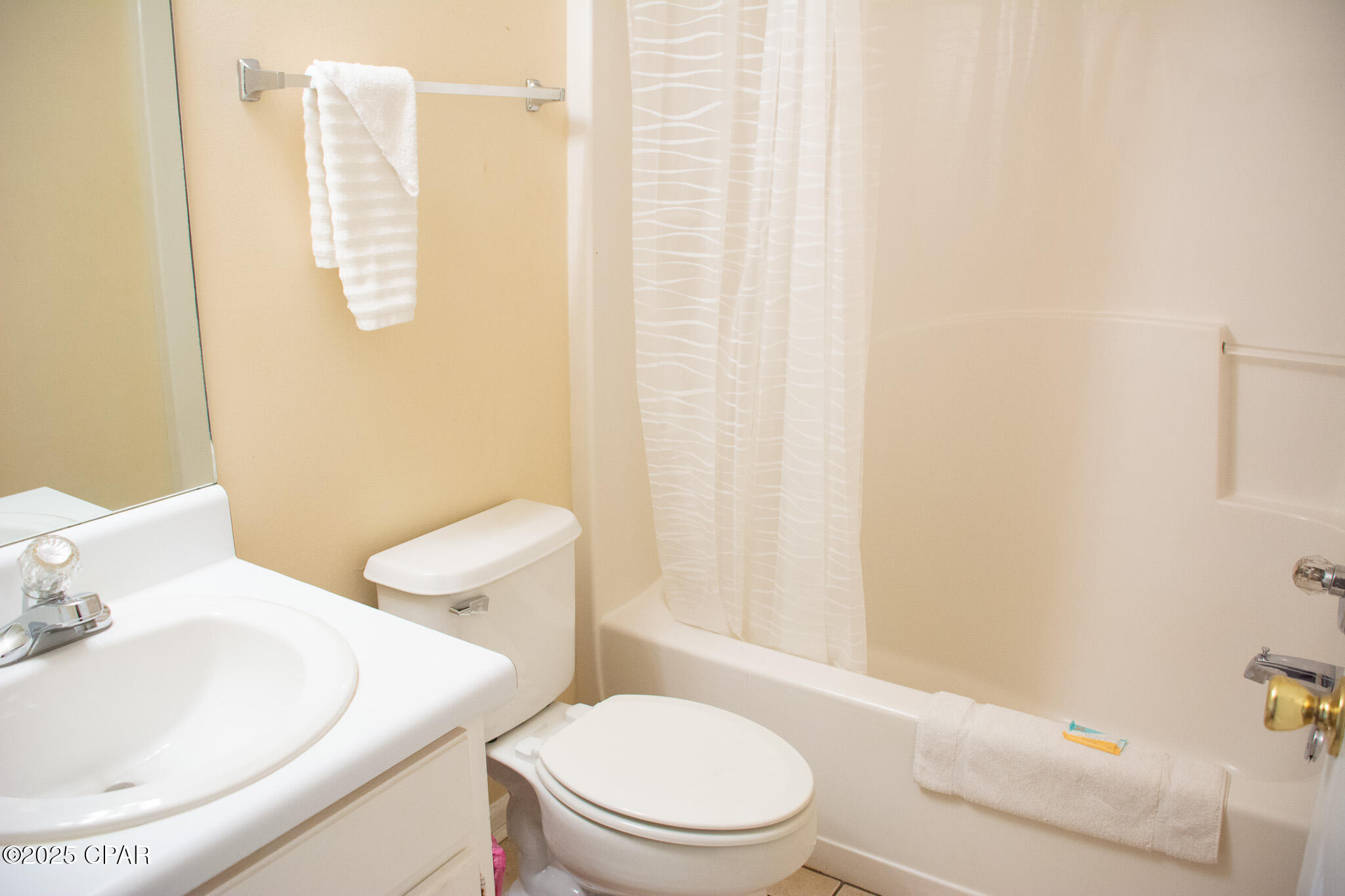 Image 9 For 13020 Front Beach Road 207