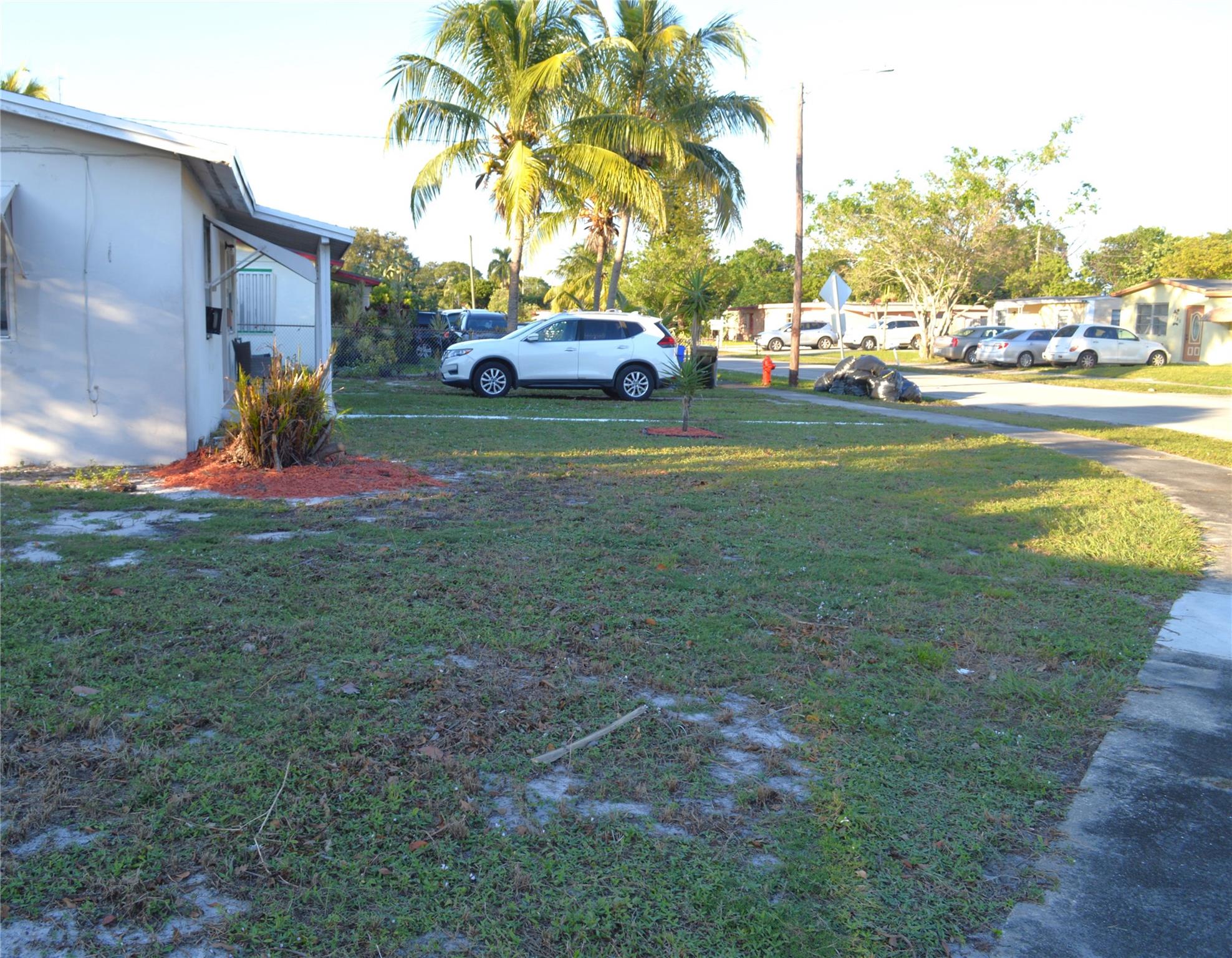 Lauderdale Manor Homesite