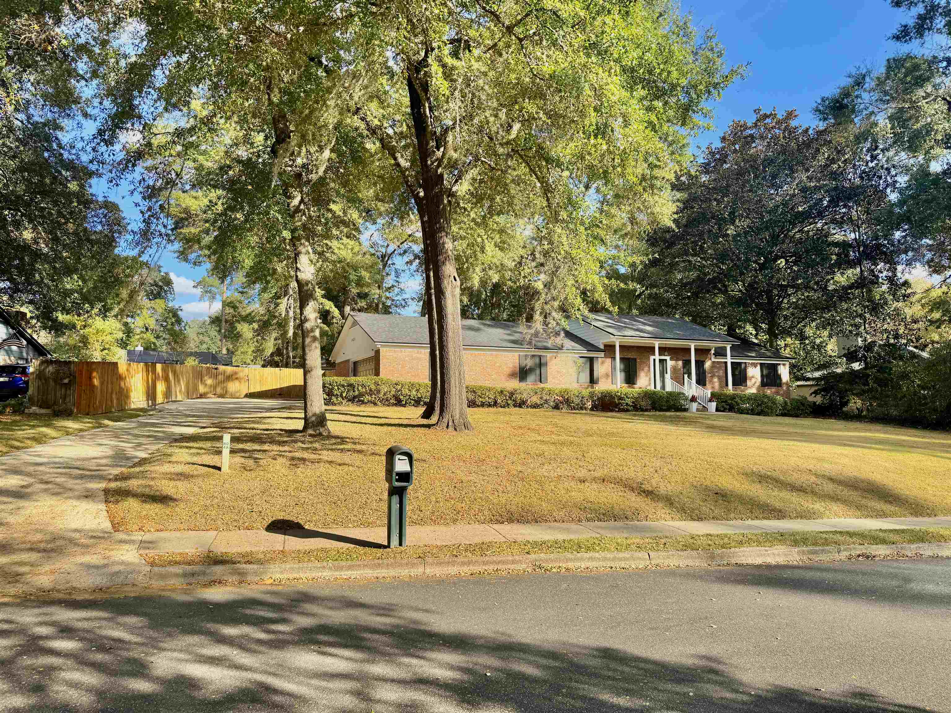 3915  Royal Oaks Drive , Tallahassee, FL, 32309